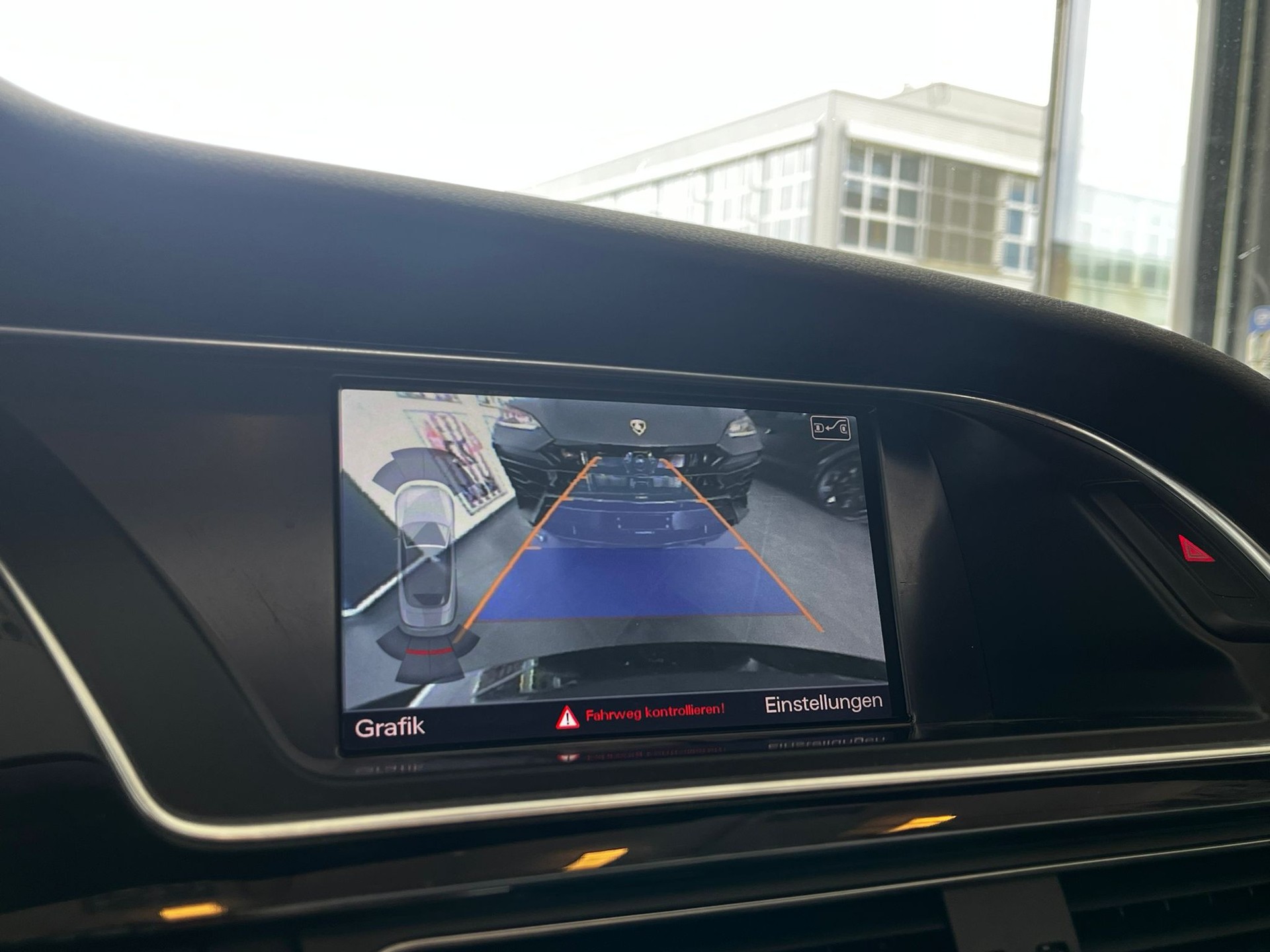 AUDI RS5 Cabrio 4.2 FSI quattro S-tronic-image-25