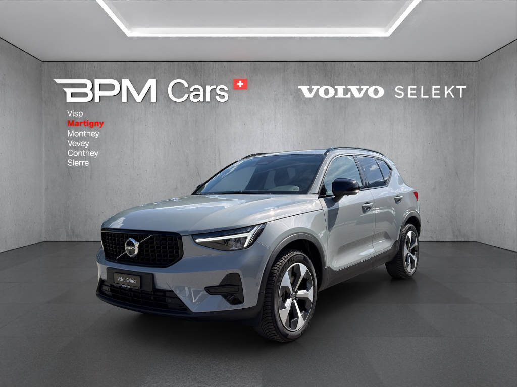 VOLVO XC40 2.0 B4 MH Plus Dark