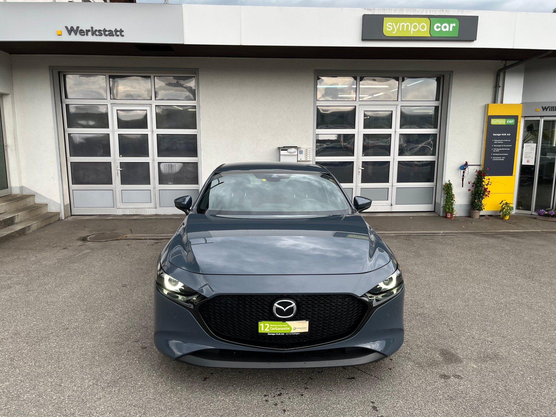 MAZDA 3 Hatchback SKYACTIV-G M Hybrid 122 Ambition+++ANHÄNGERKUPPLUNG+++-image-4