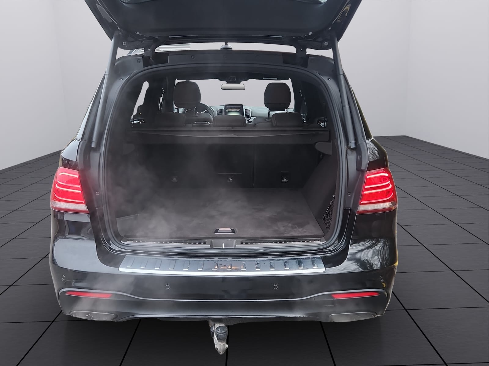 MERCEDES-BENZ GLE 43 AMG Executive 4Matic 9G-Tronic-image-6