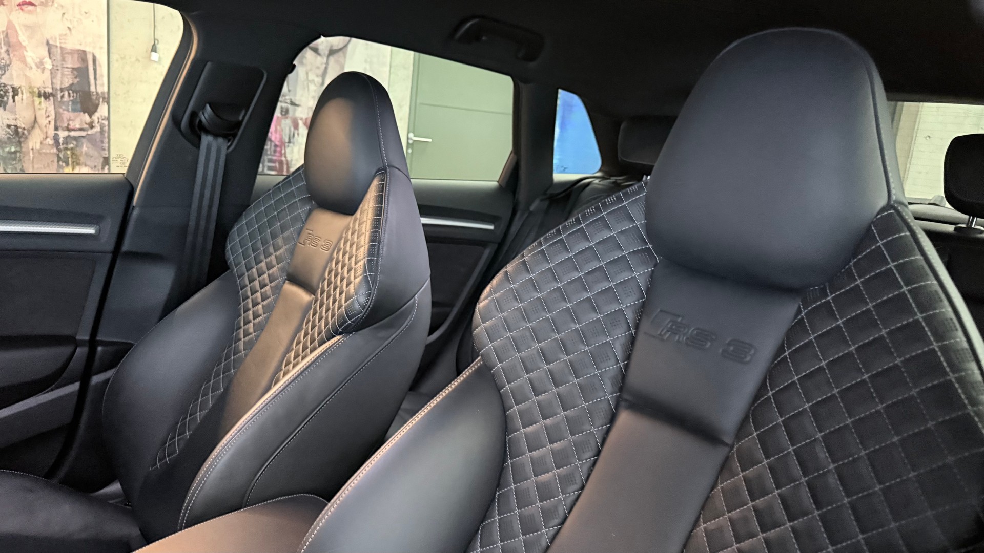 AUDI RS3 Sportback 2.5 T FSI quattro S-Tronic-image-8