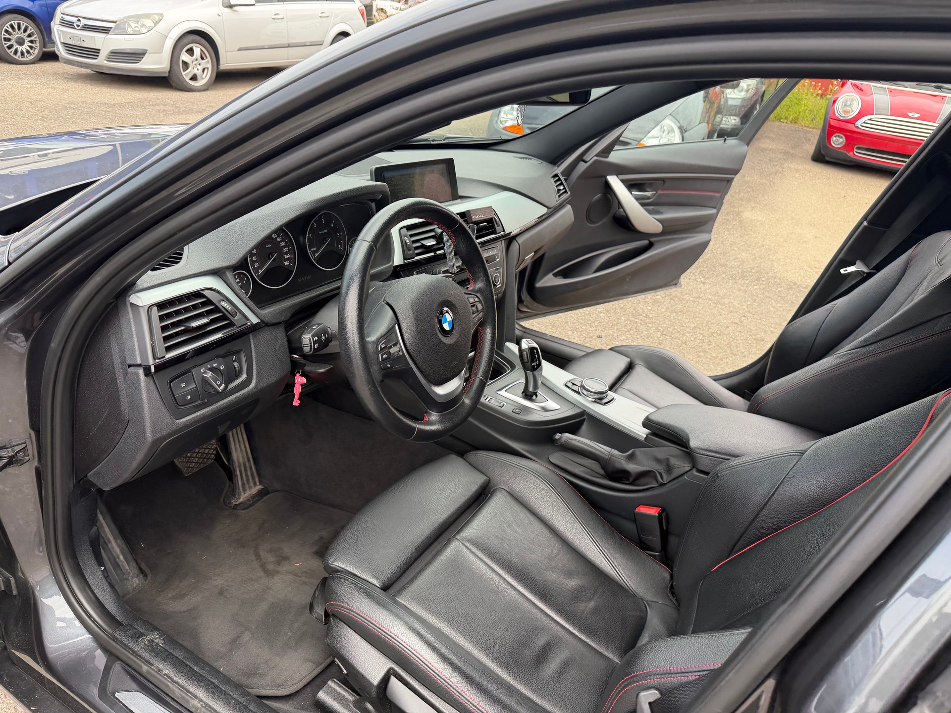 BMW 325d Steptronic-image-7