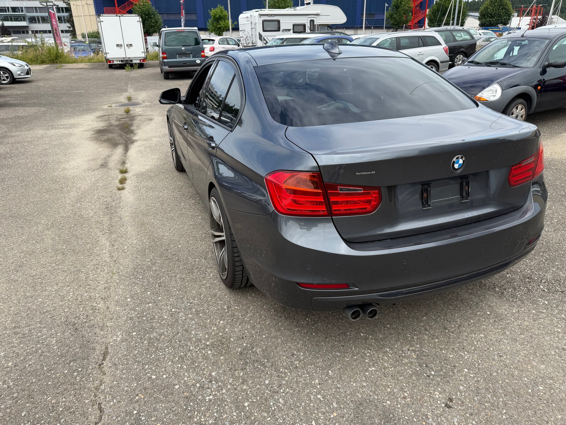 BMW 325d Steptronic-image-3