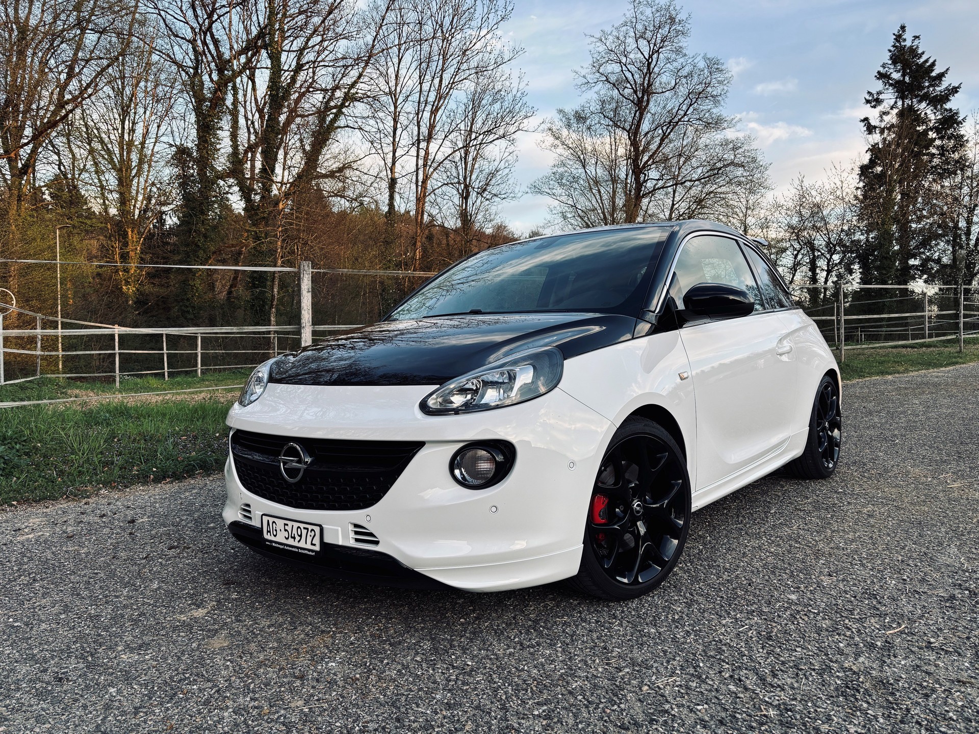 OPEL 1.4i Turbo S Black Jack S/S-image-0
