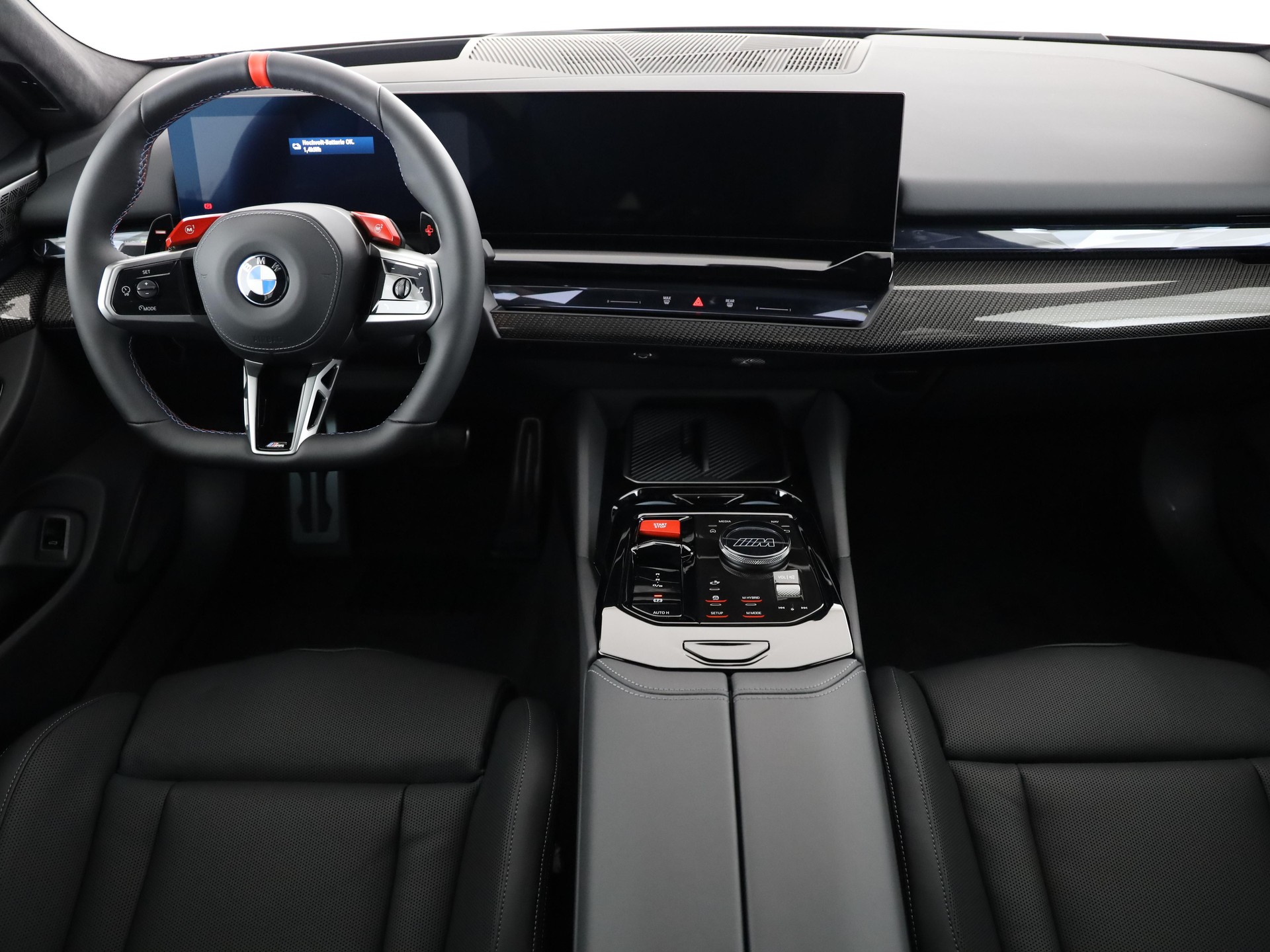 BMW M5 xDrive Touring-image-6