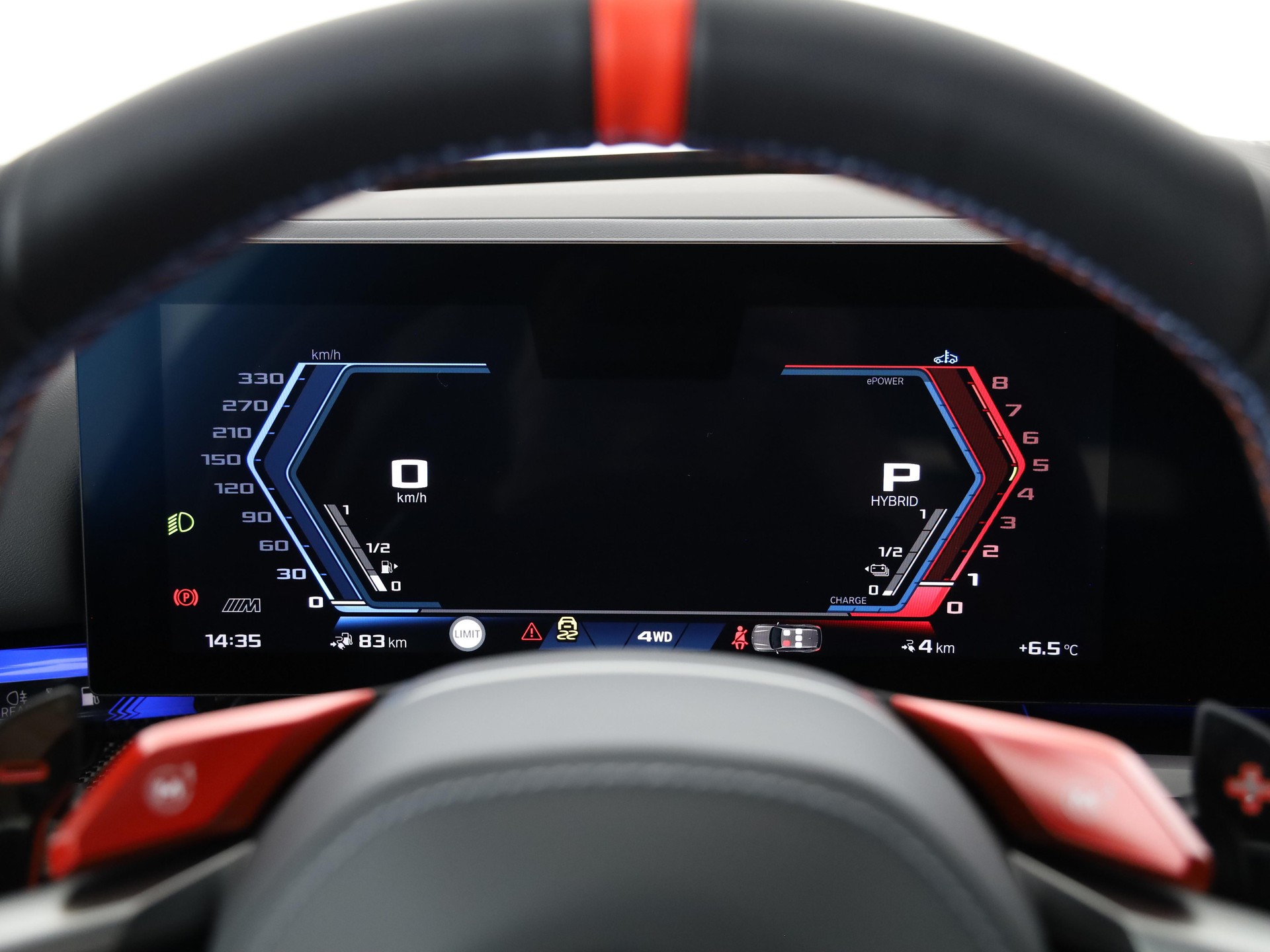 BMW M5 xDrive Touring-image-9