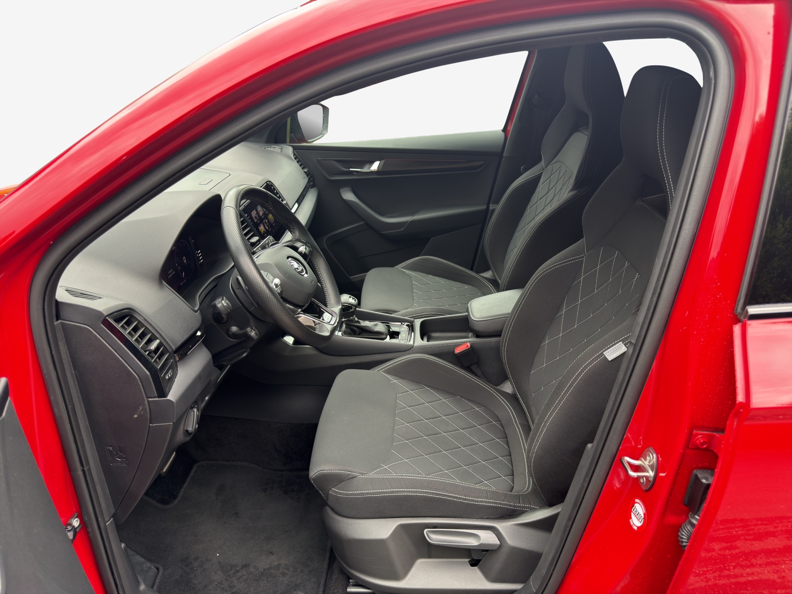 SKODA Karoq 2.0 TSI SportLine 4x4 DSG-image-7