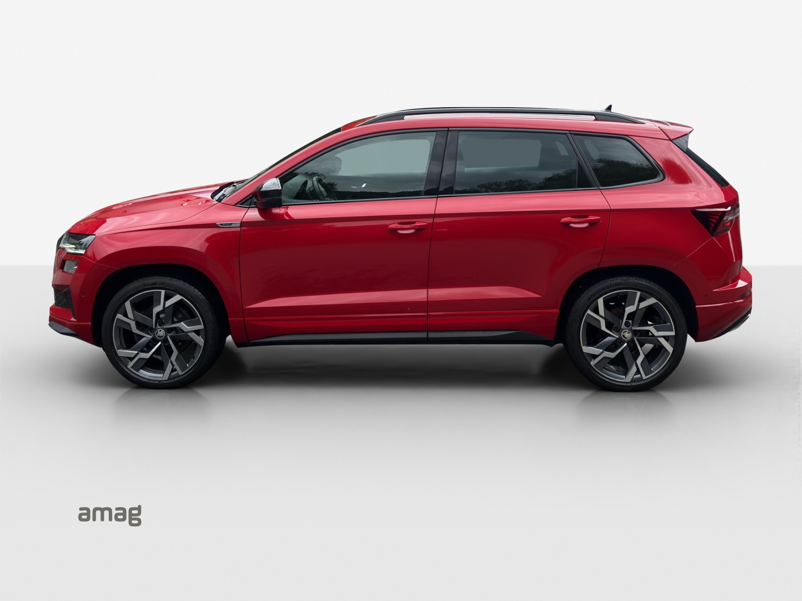 SKODA Karoq 2.0 TSI SportLine 4x4 DSG-image-1