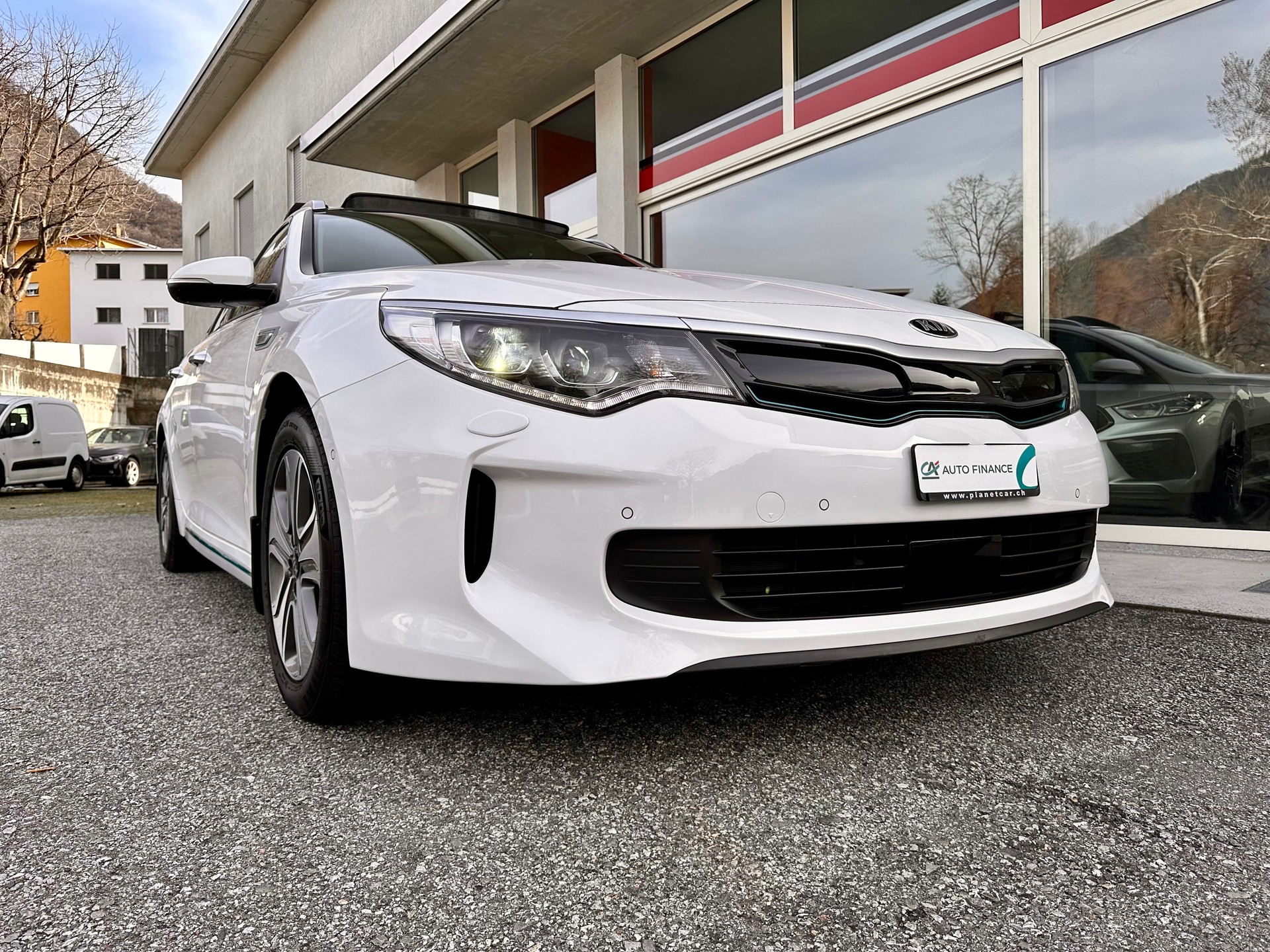 KIA Optima SW 2.0 T-GDI Plug-in Hybrid Automat-image-4
