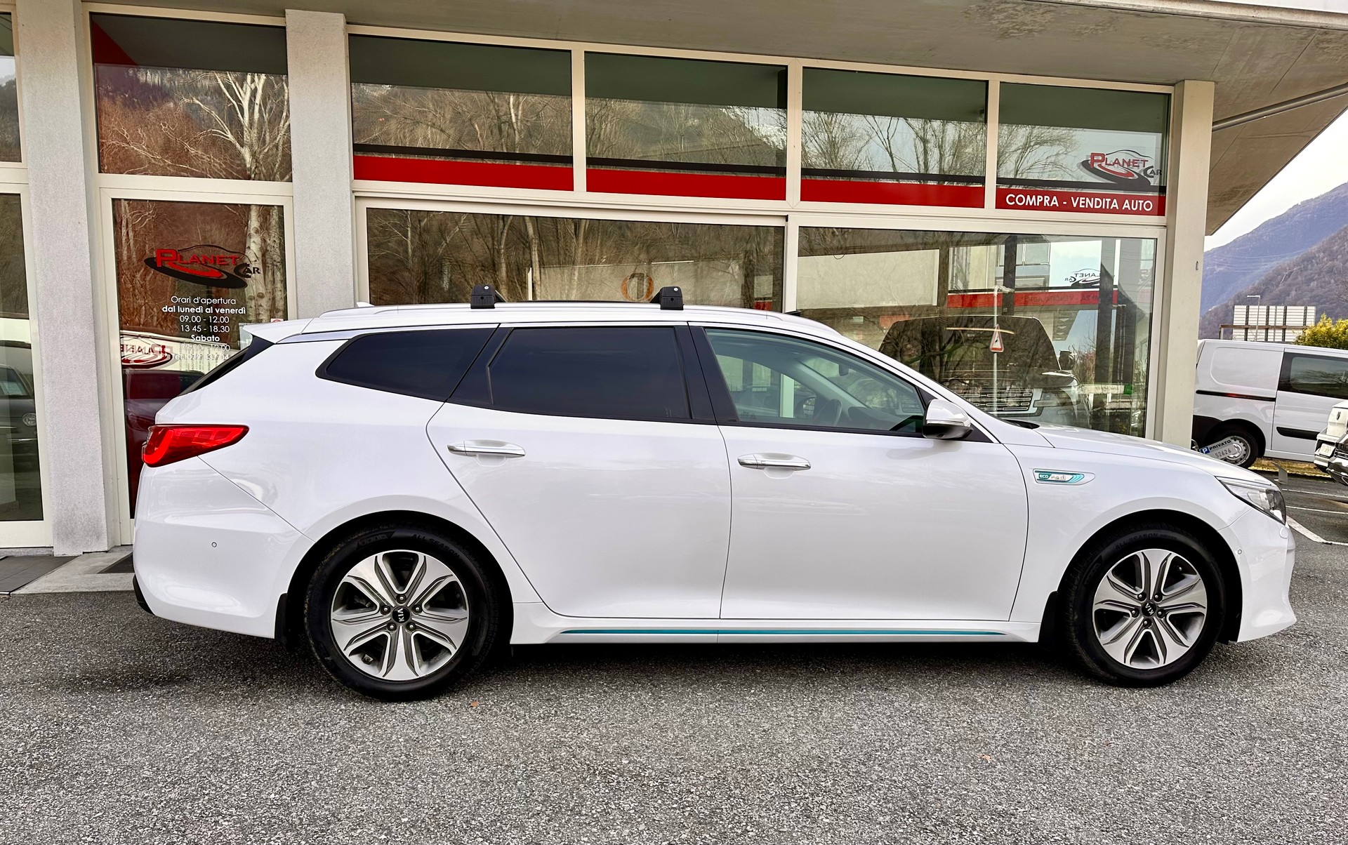 KIA Optima SW 2.0 T-GDI Plug-in Hybrid Automat-image-8