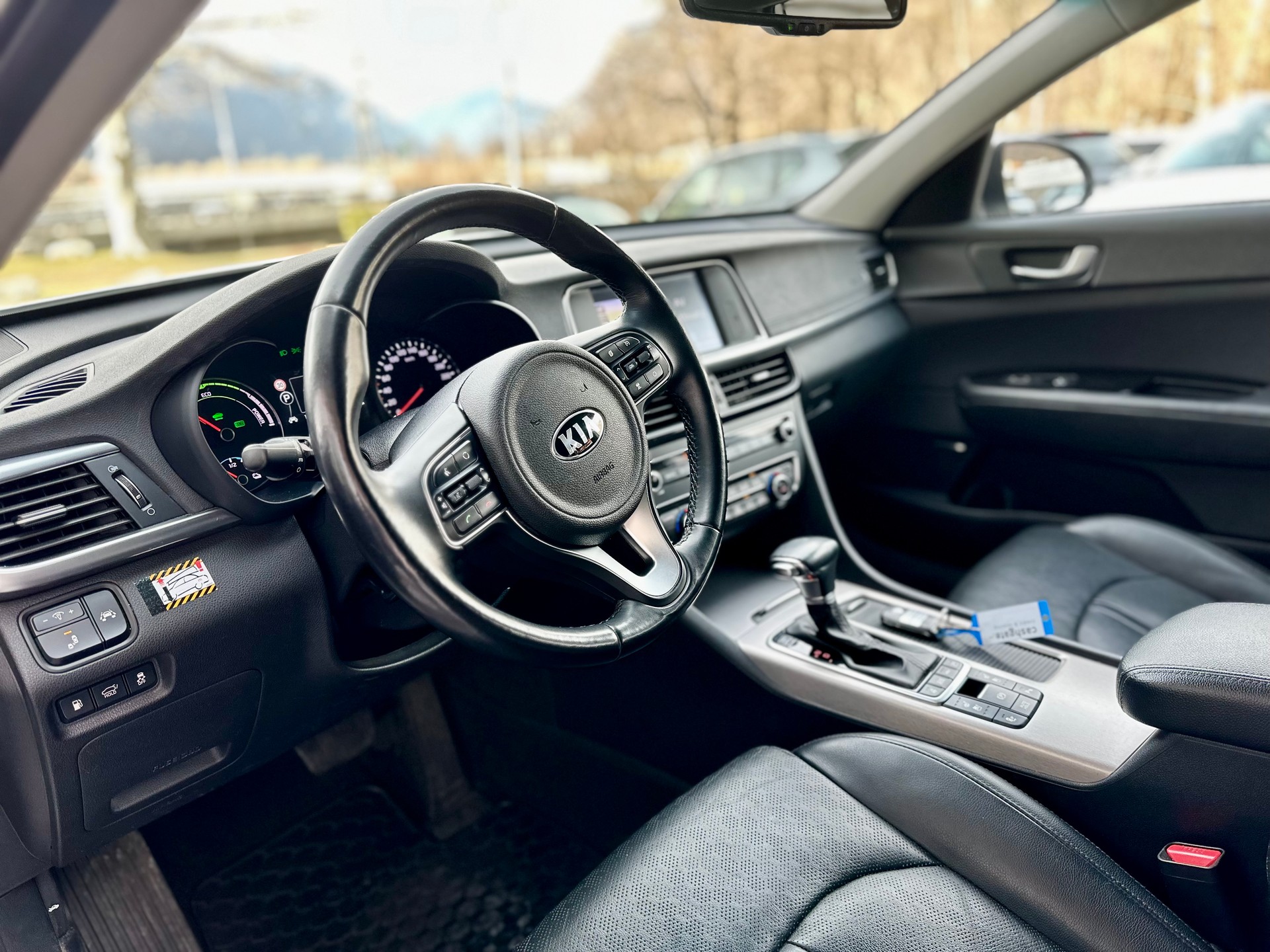 KIA Optima SW 2.0 T-GDI Plug-in Hybrid Automat-image-12