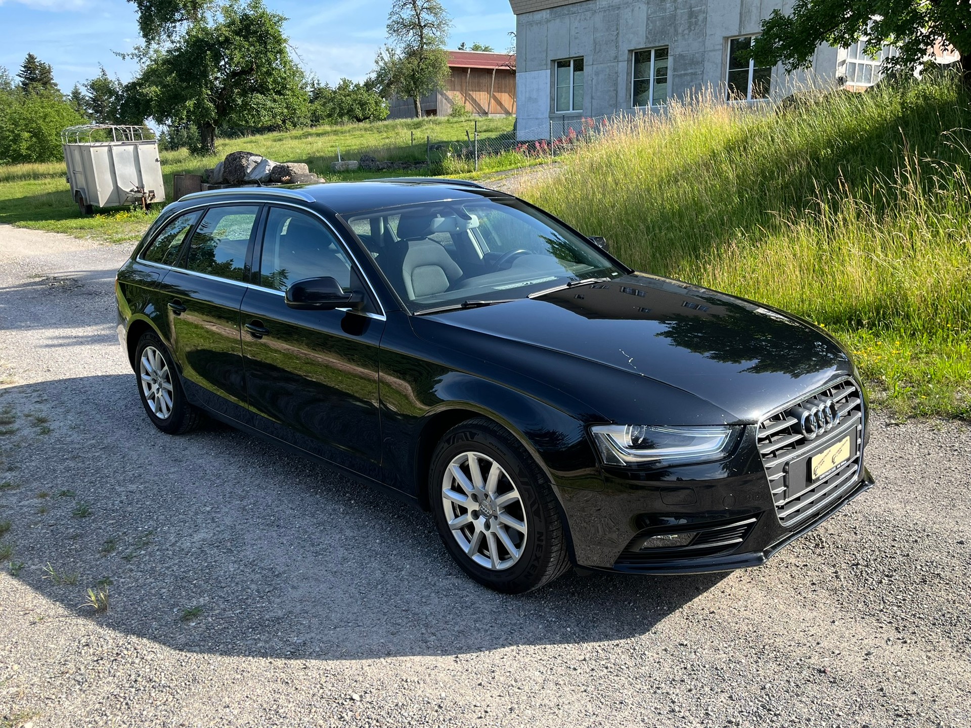 AUDI A4 Avant 1.8 TFSI multitronic-image-3