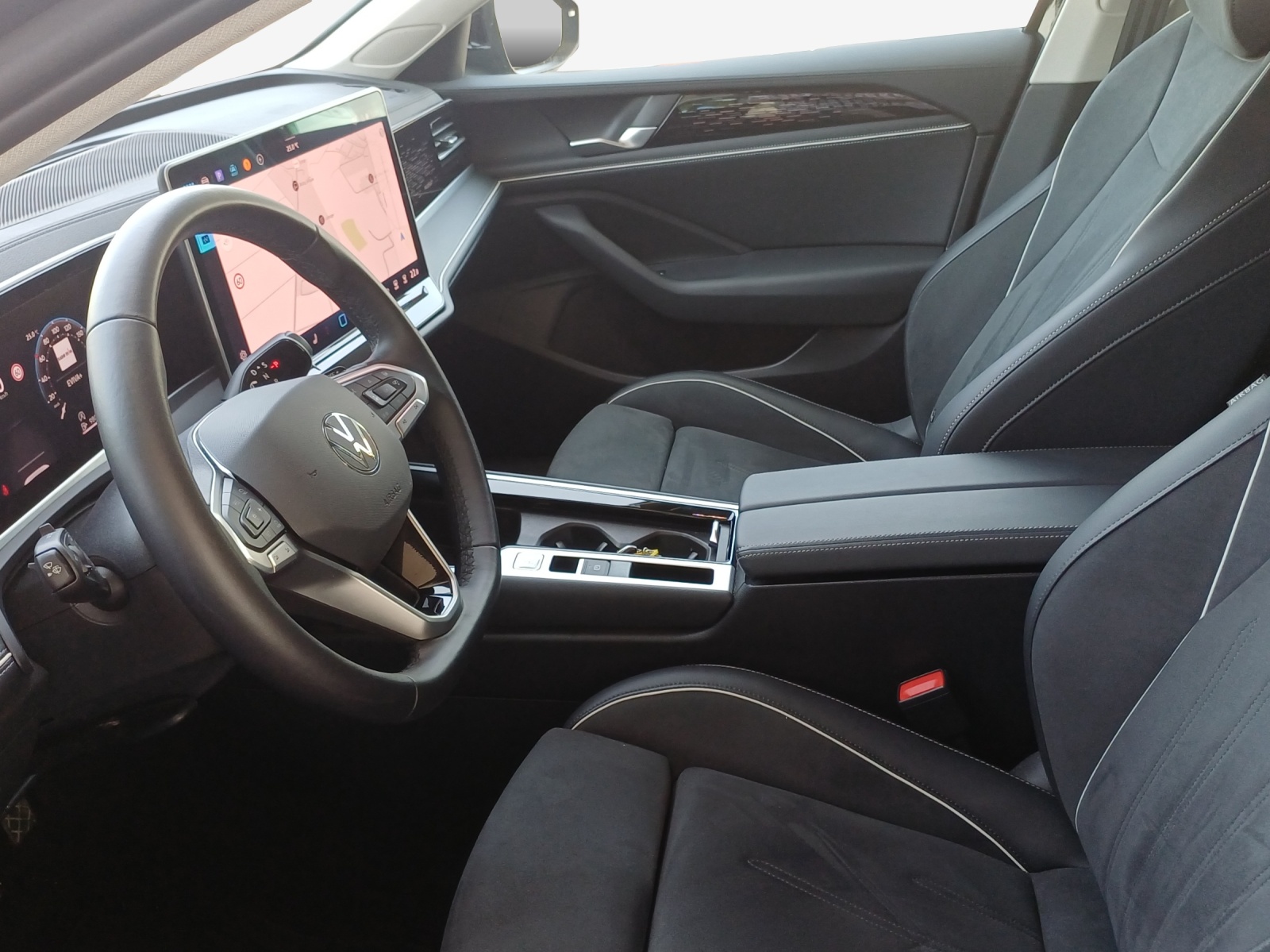 VW Passat Variant 2.0 TDI evo Elegance 4 Motion DSG-image-7