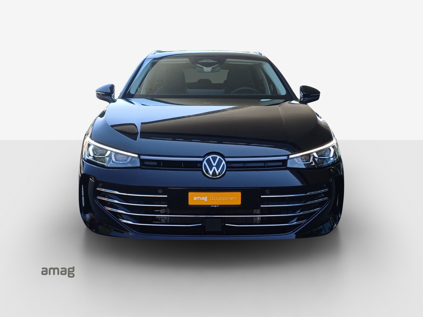 VW Passat Variant 2.0 TDI evo Elegance 4 Motion DSG-image-6