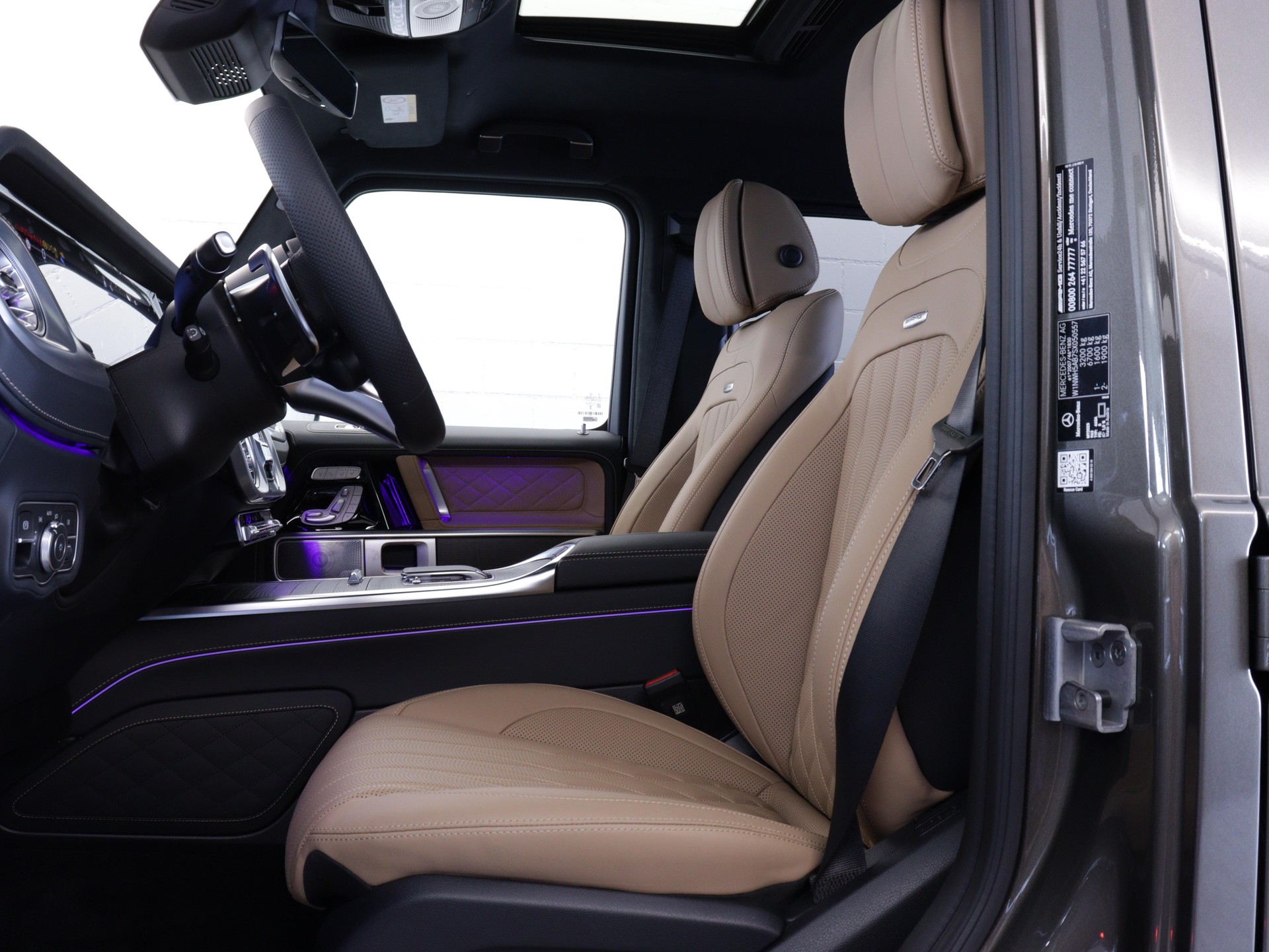 MERCEDES-BENZ G 63 AMG-image-11