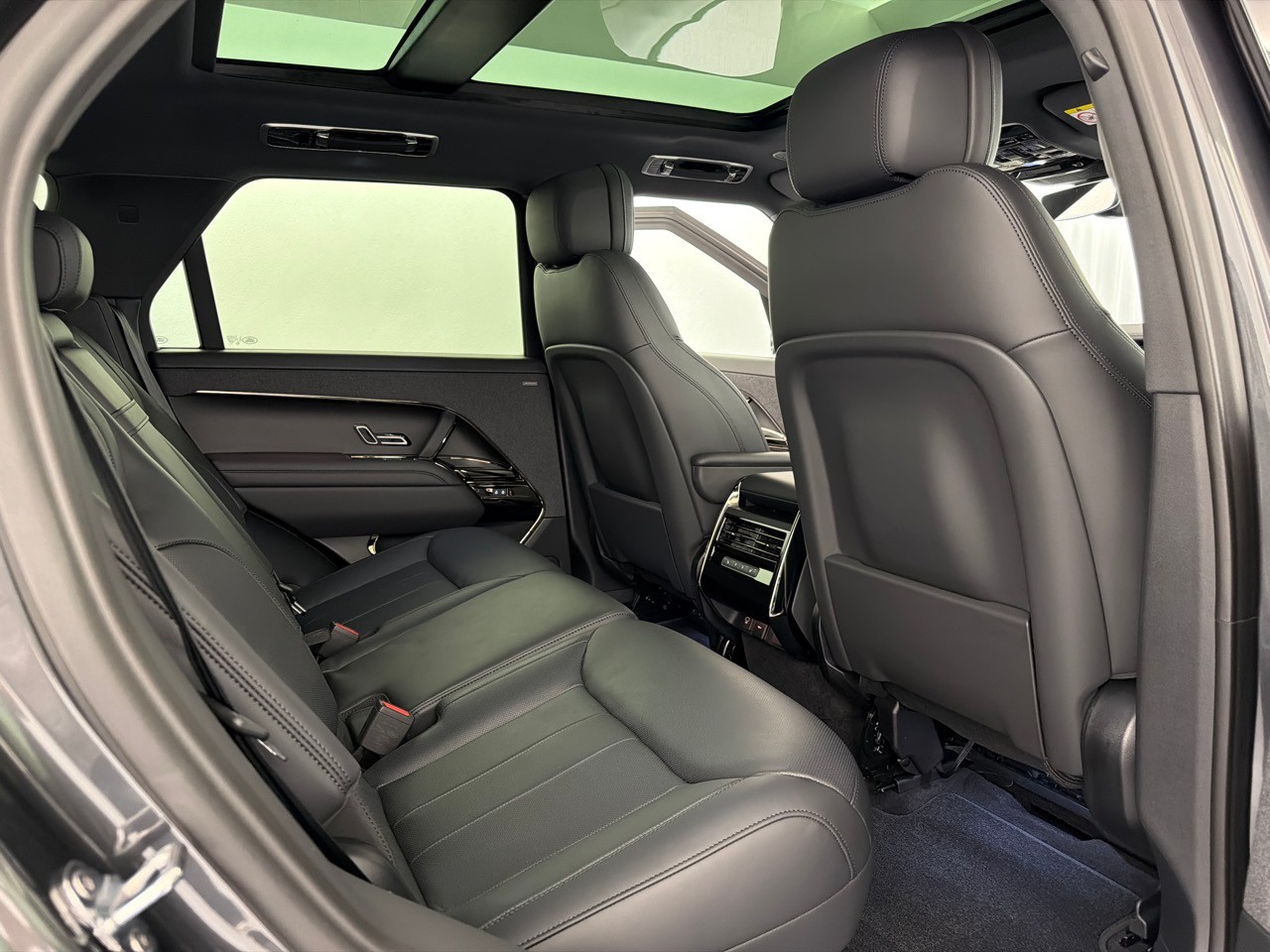 LAND ROVER RR Sport P460e Dyn. SE-image-7