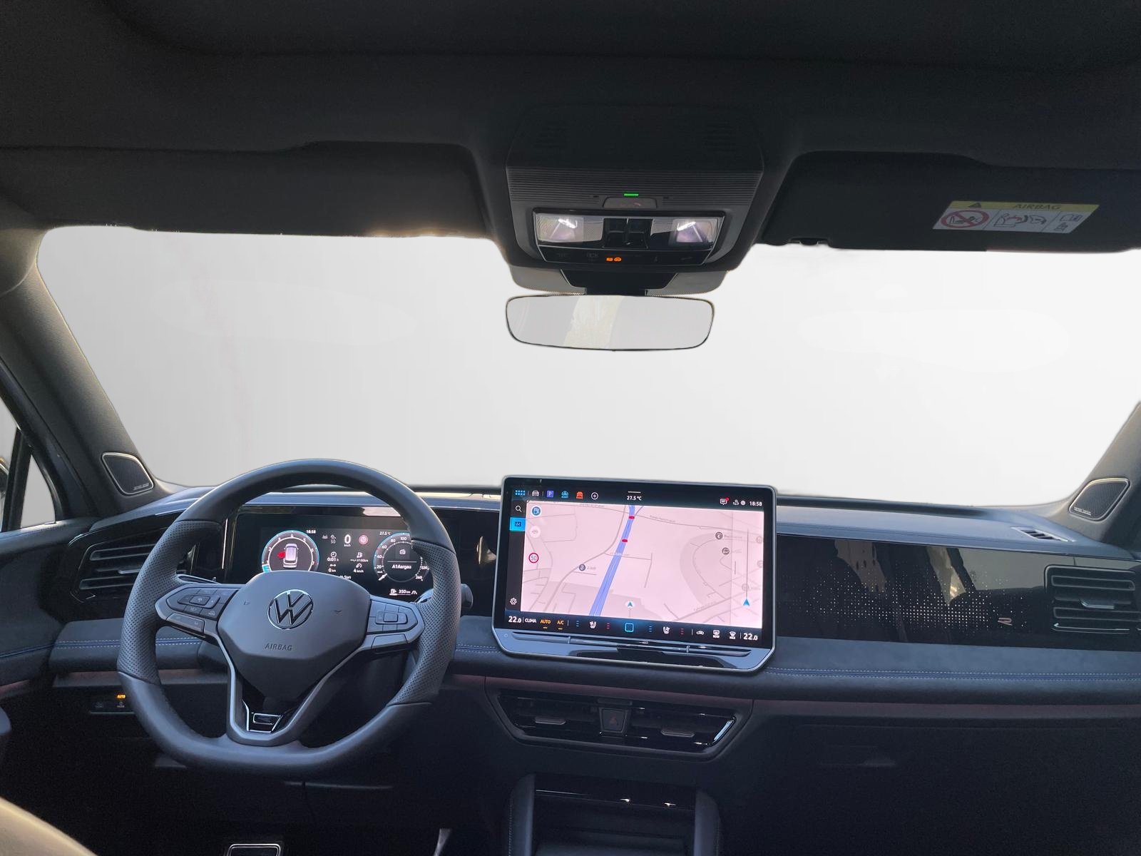 VW Tiguan R-Line UNITED 2.0TSI 204PS 4Motion DSG-image-6