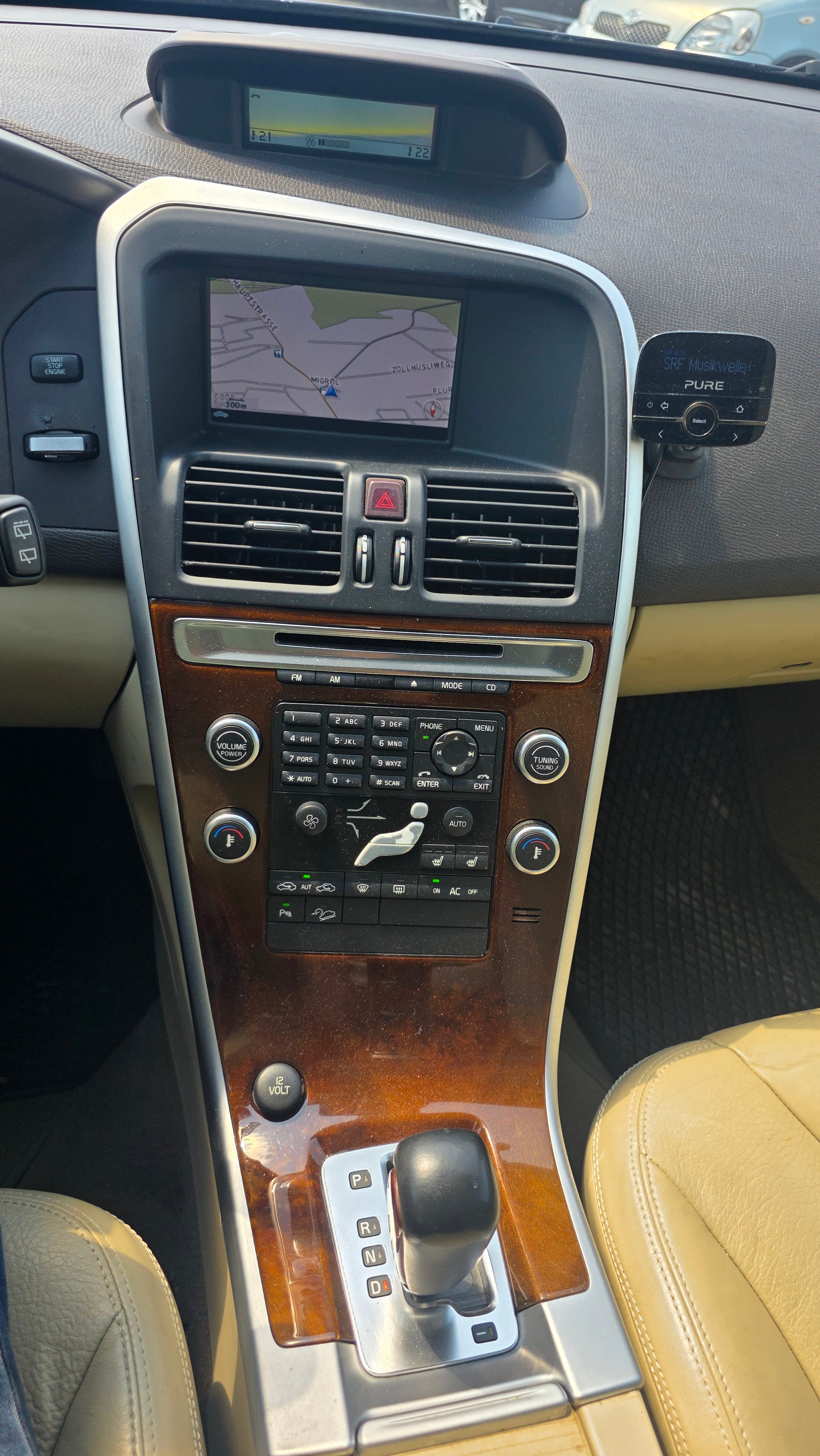 VOLVO XC60 T6 AWD Summum Geartronic-image-8