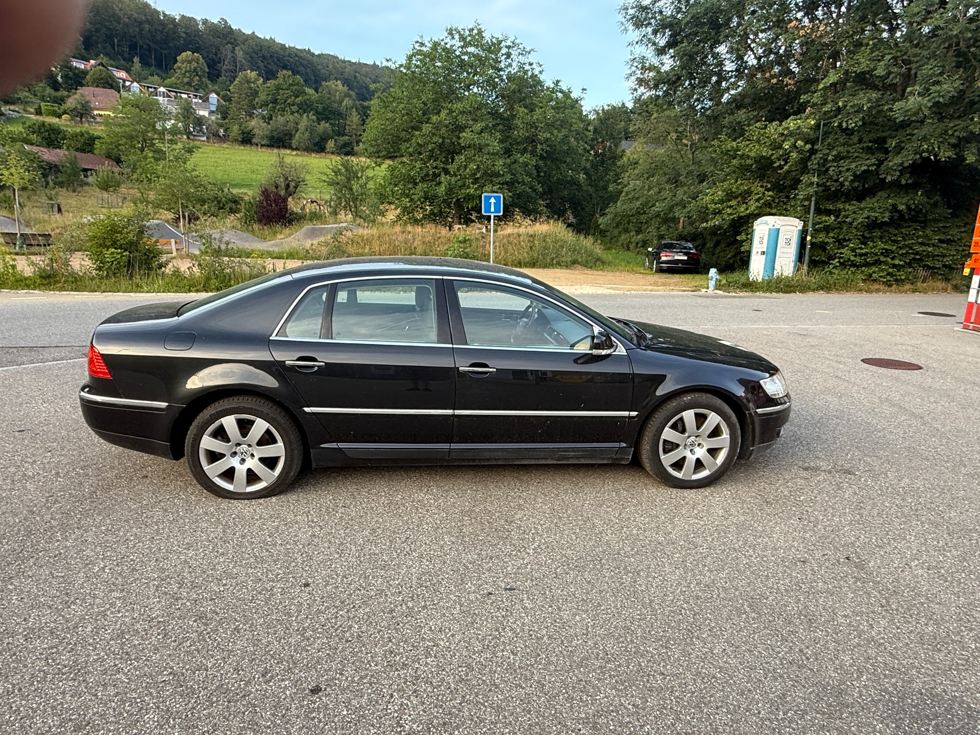 VW Phaeton 3.2 V6 4Motion-image-5