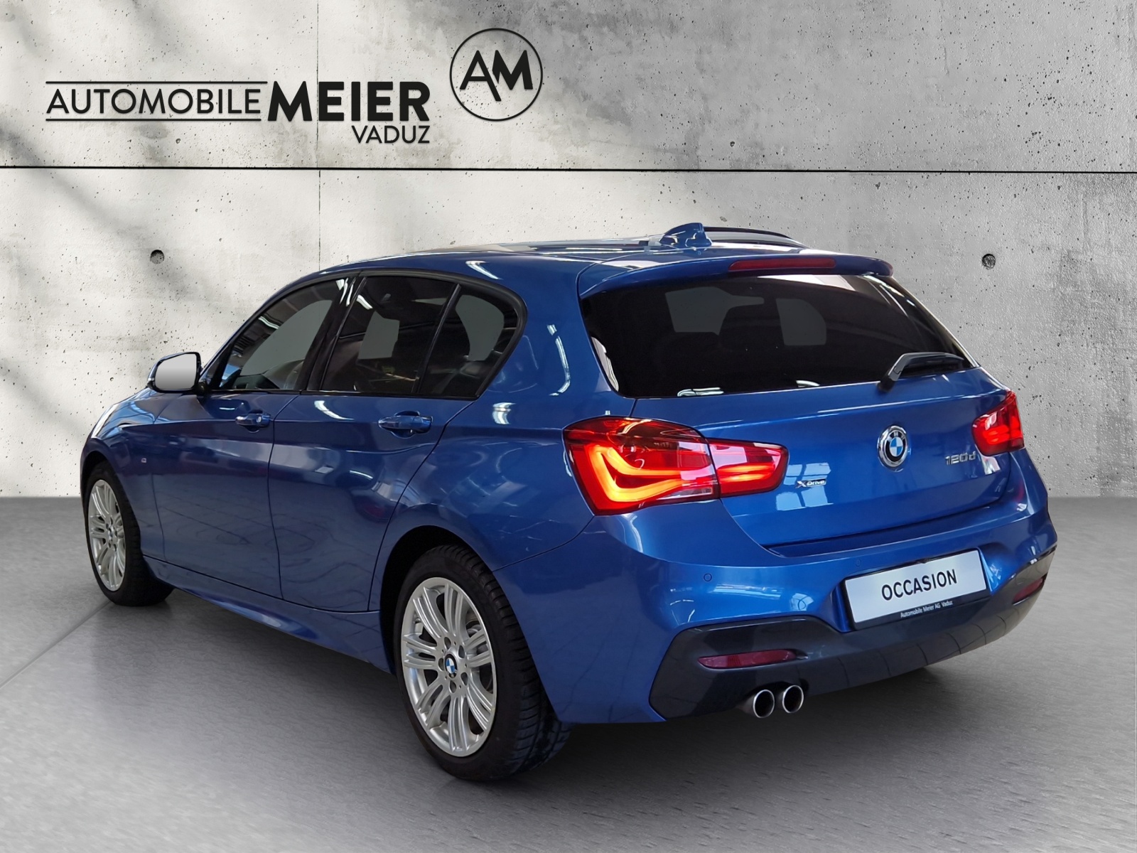 BMW 1er Reihe F20 120d xDrive SAG-image-3