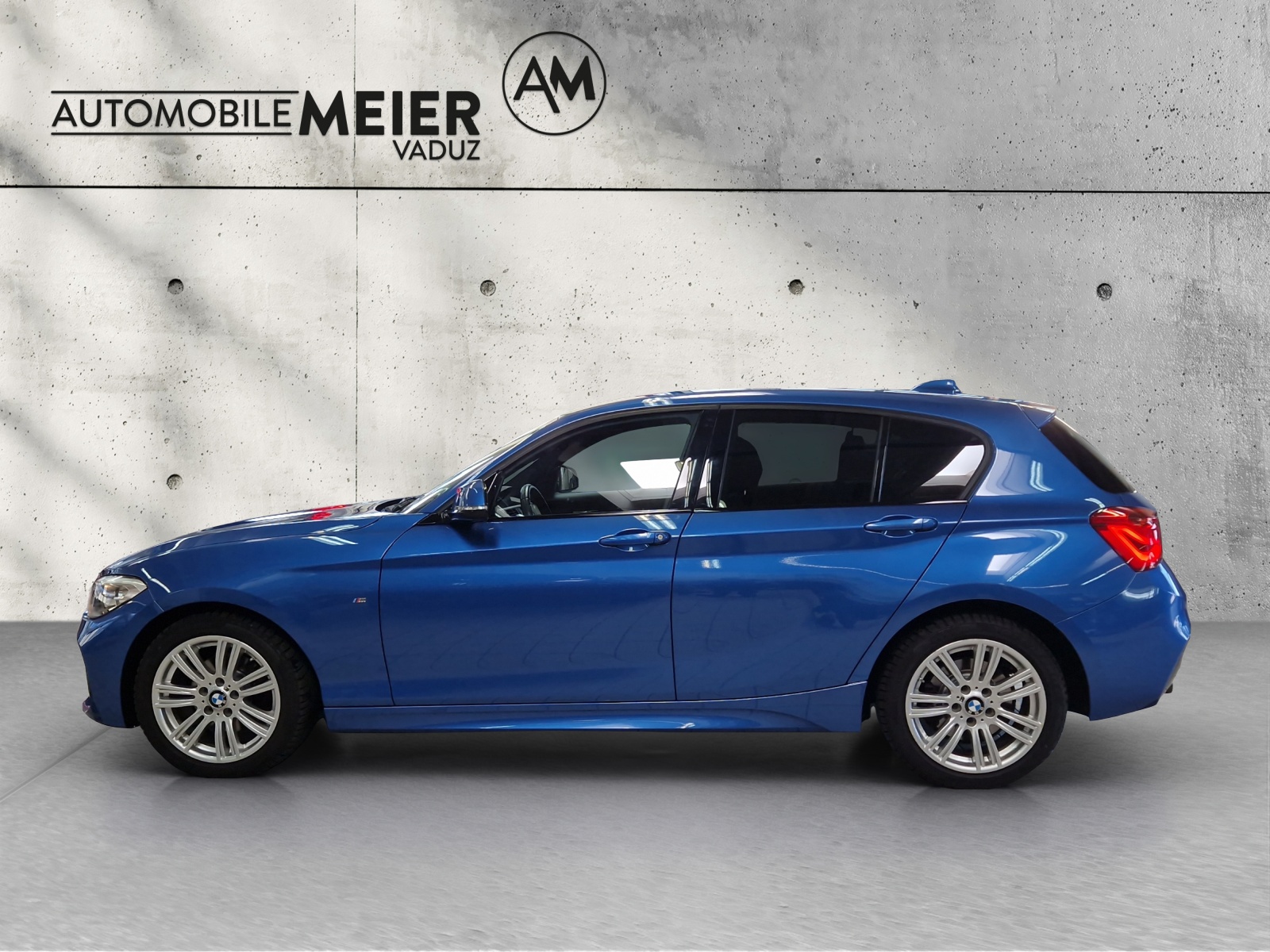 BMW 1er Reihe F20 120d xDrive SAG-image-4