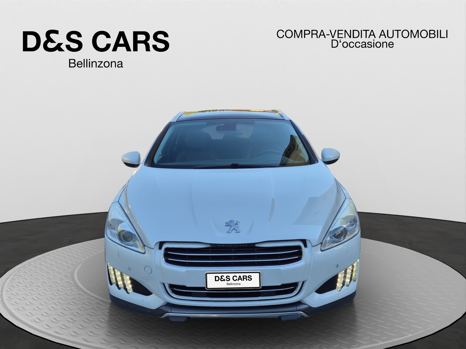 PEUGEOT 508 RXH 2.0 HDI Hybrid4 EGS6-image-6