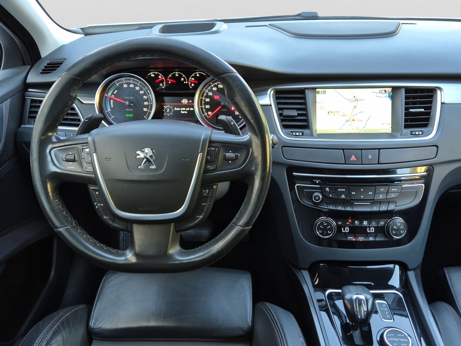 PEUGEOT 508 RXH 2.0 HDI Hybrid4 EGS6-image-9