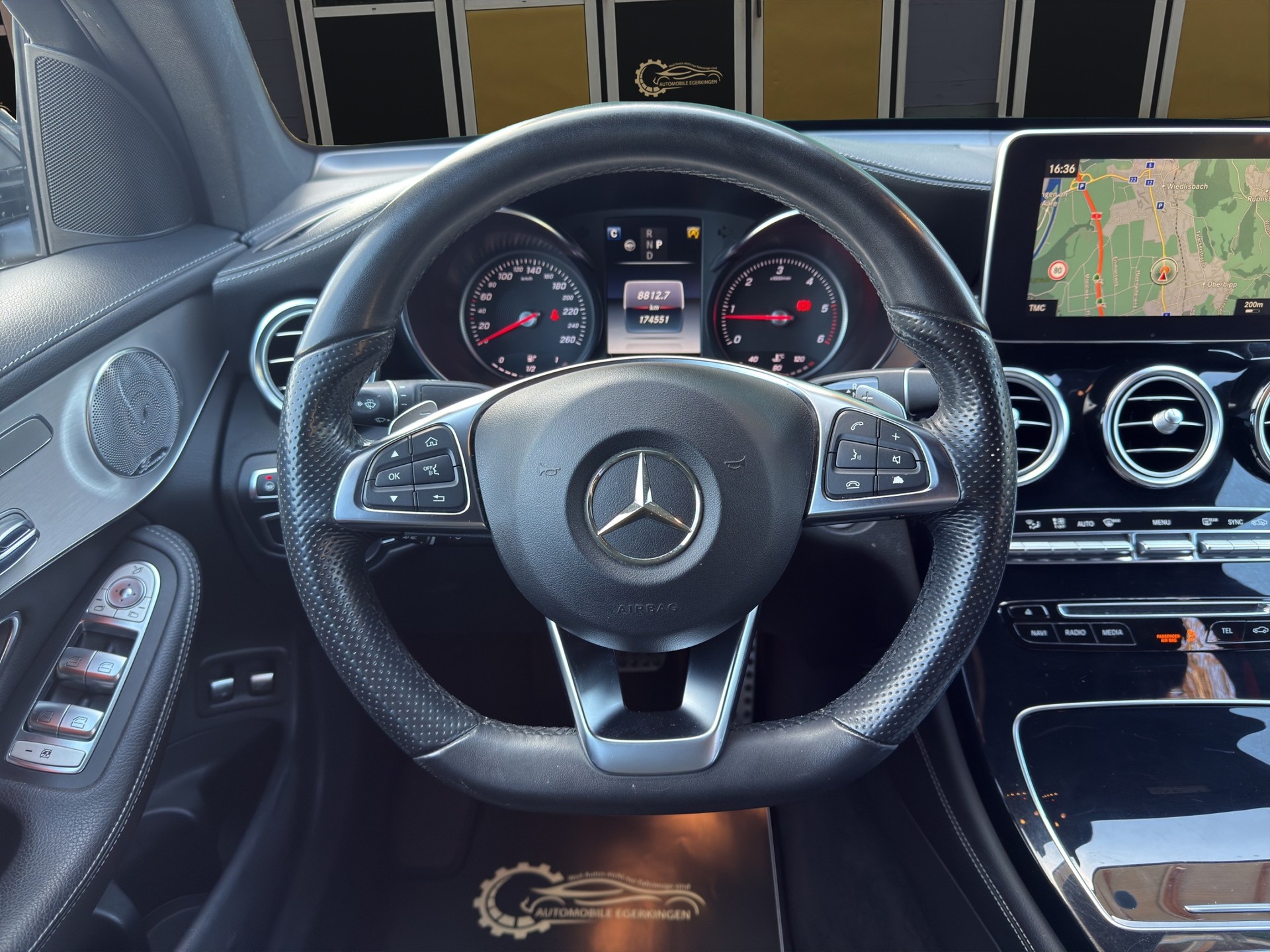 MERCEDES-BENZ GLC 250 d AMG Line 4m Coupé-image-11