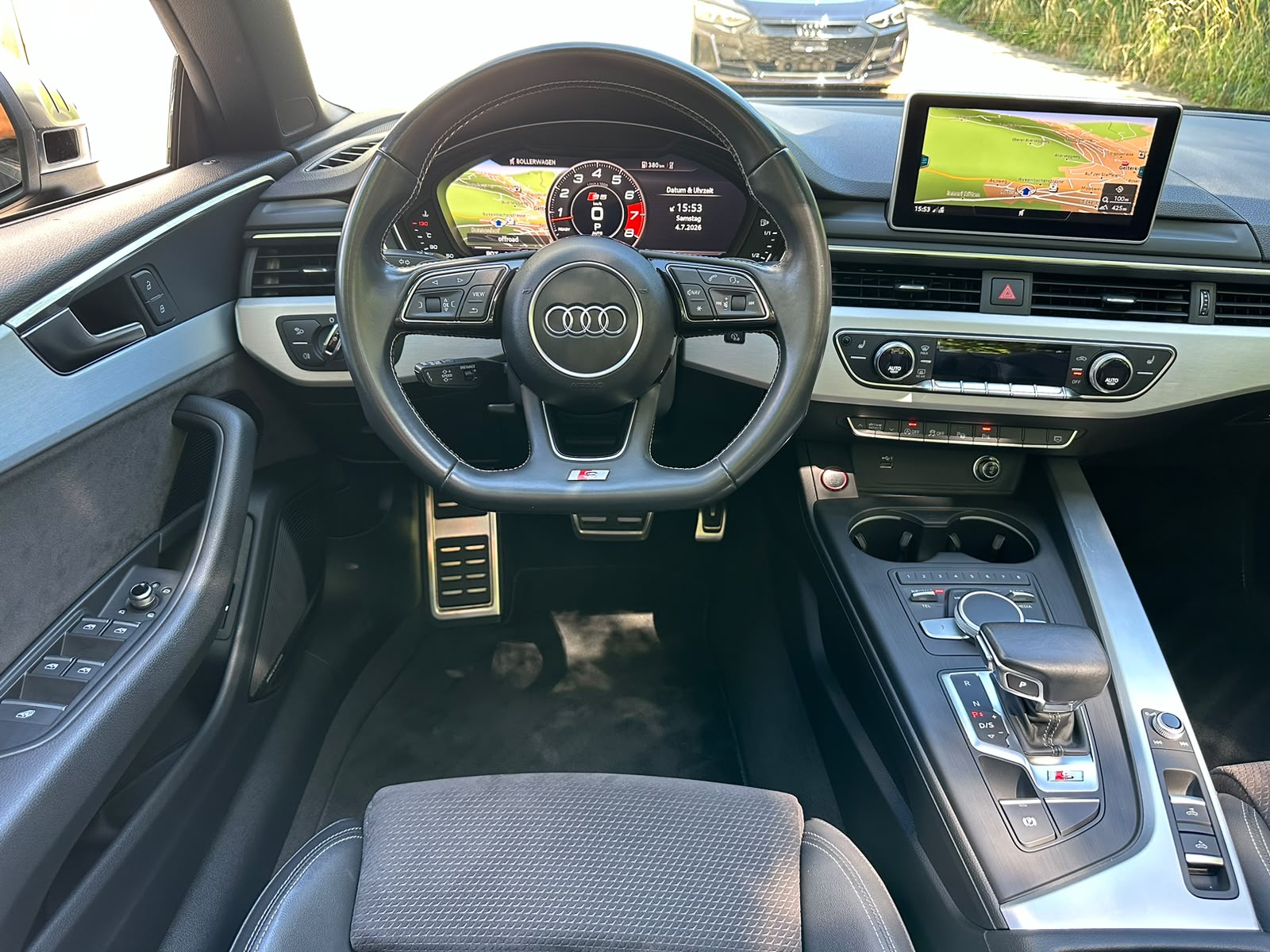 AUDI S5 Cabriolet 3.0 TFSI quattro tiptronic-image-26