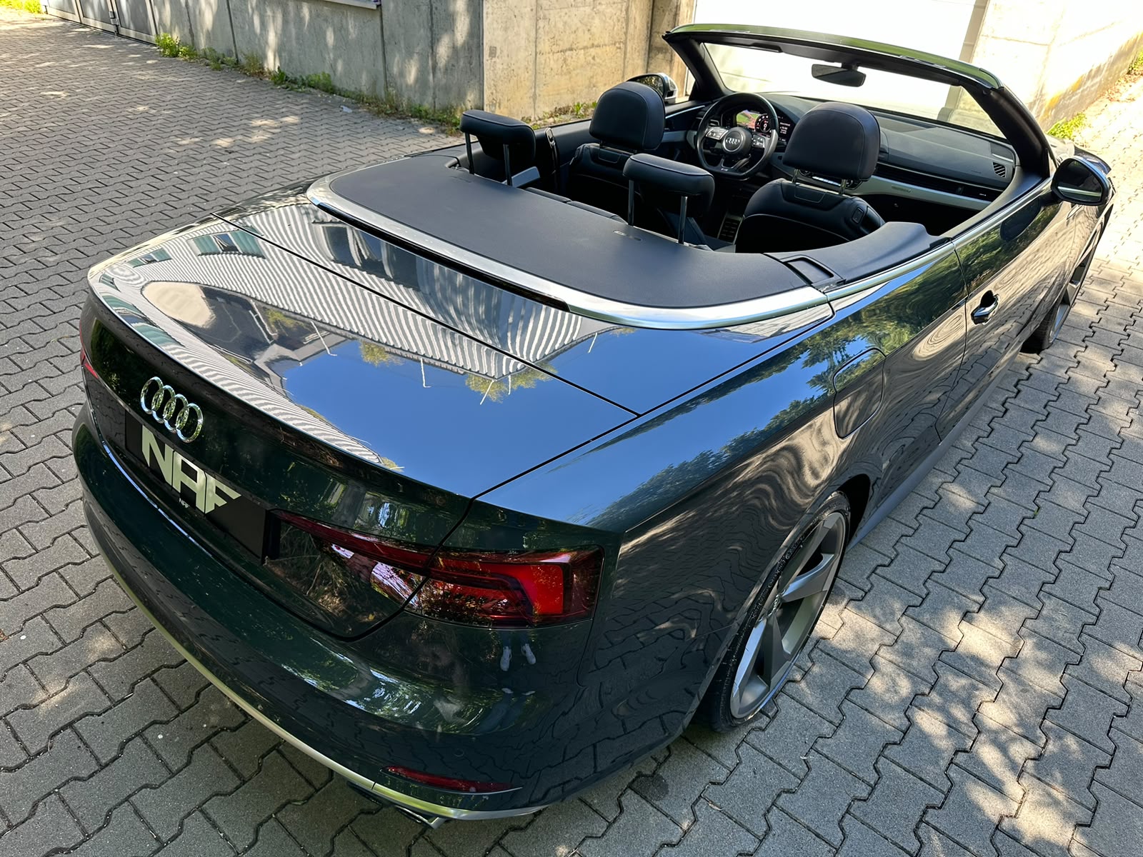 AUDI S5 Cabriolet 3.0 TFSI quattro tiptronic-image-8