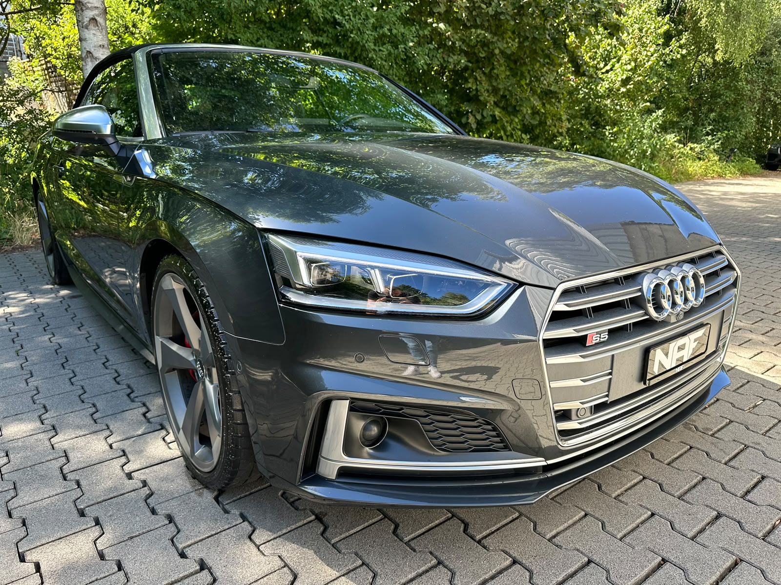 AUDI S5 Cabriolet 3.0 TFSI quattro tiptronic-image-11