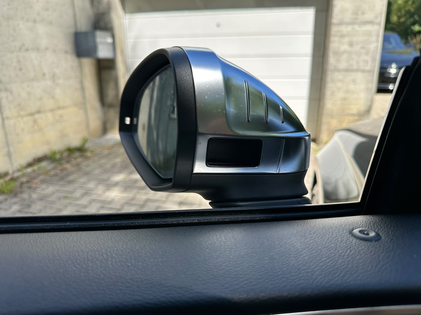 AUDI S5 Cabriolet 3.0 TFSI quattro tiptronic-image-15
