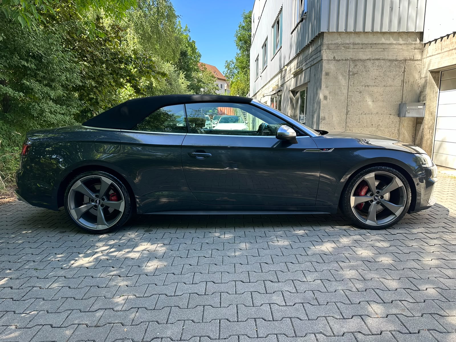 AUDI S5 Cabriolet 3.0 TFSI quattro tiptronic-image-9