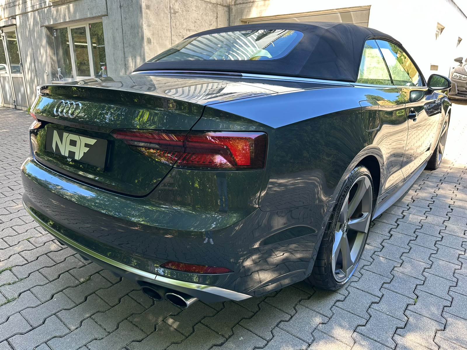 AUDI S5 Cabriolet 3.0 TFSI quattro tiptronic-image-7