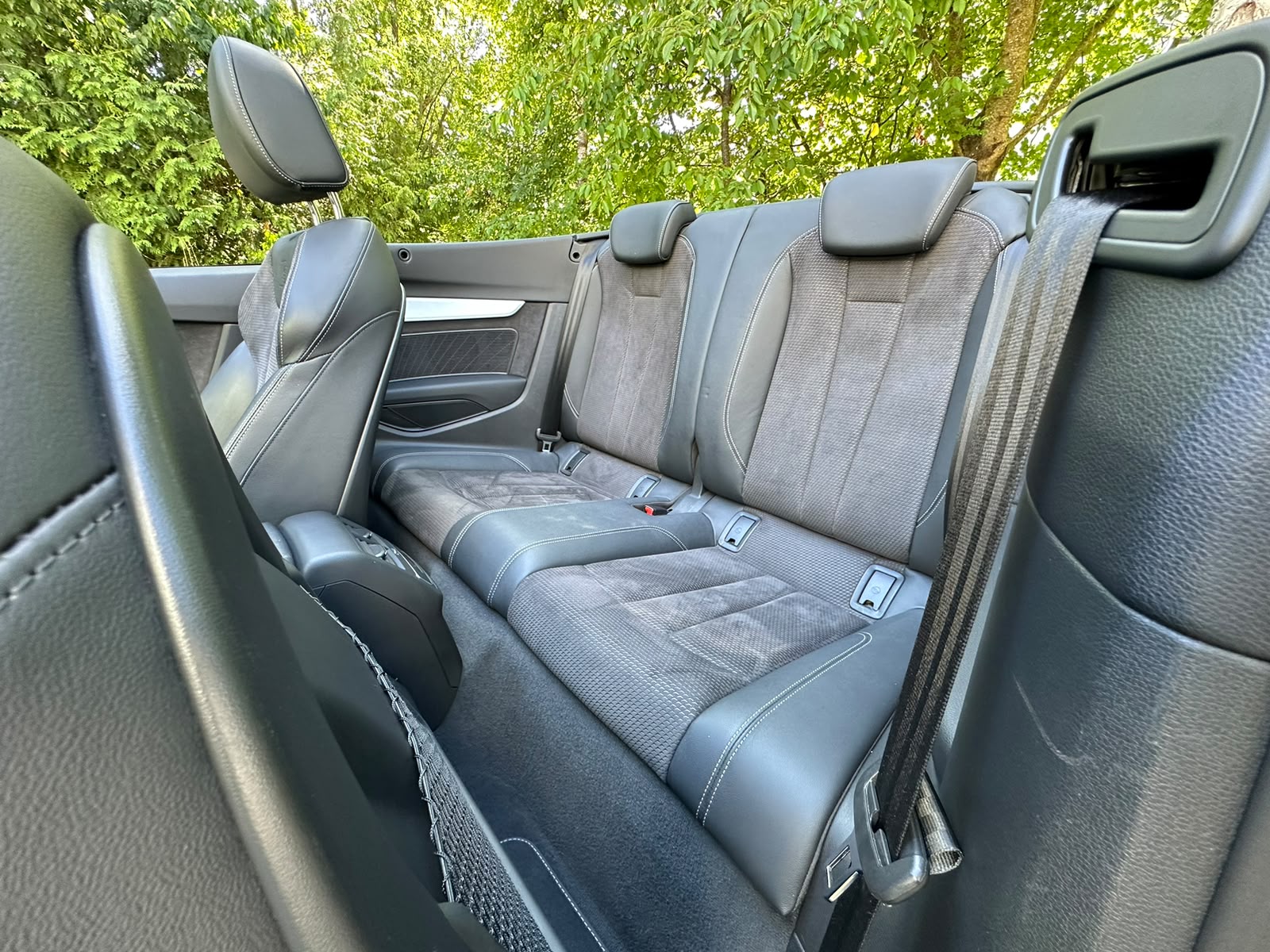 AUDI S5 Cabriolet 3.0 TFSI quattro tiptronic-image-19