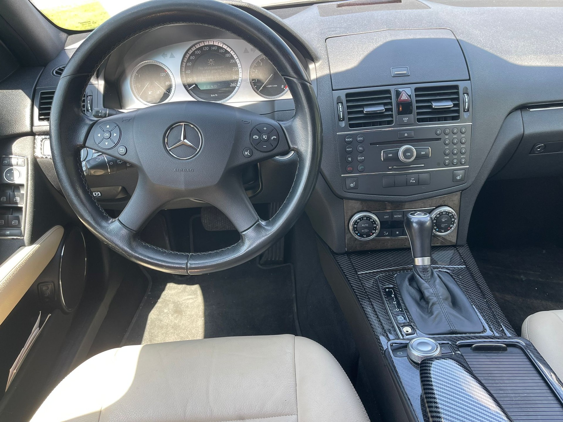 MERCEDES-BENZ C 300 (280 Classic) 7G-Tronic-image-8