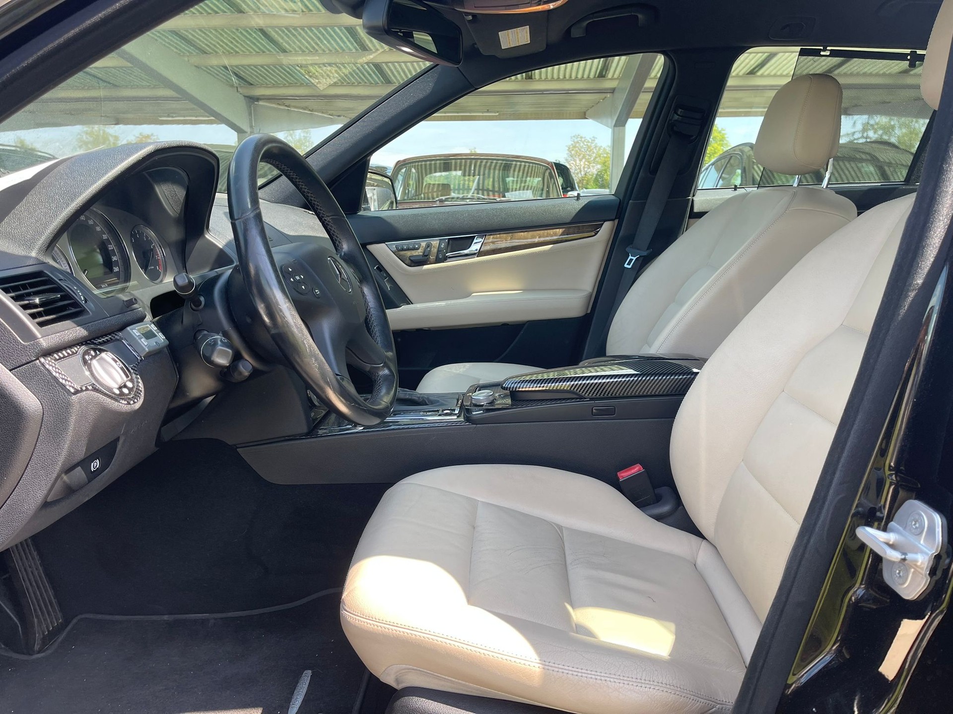 MERCEDES-BENZ C 300 (280 Classic) 7G-Tronic-image-6
