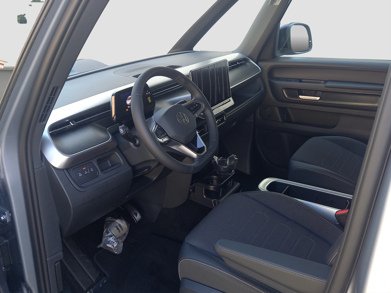 VW ID.Buzz NWB Pro 4 Motion-image-7