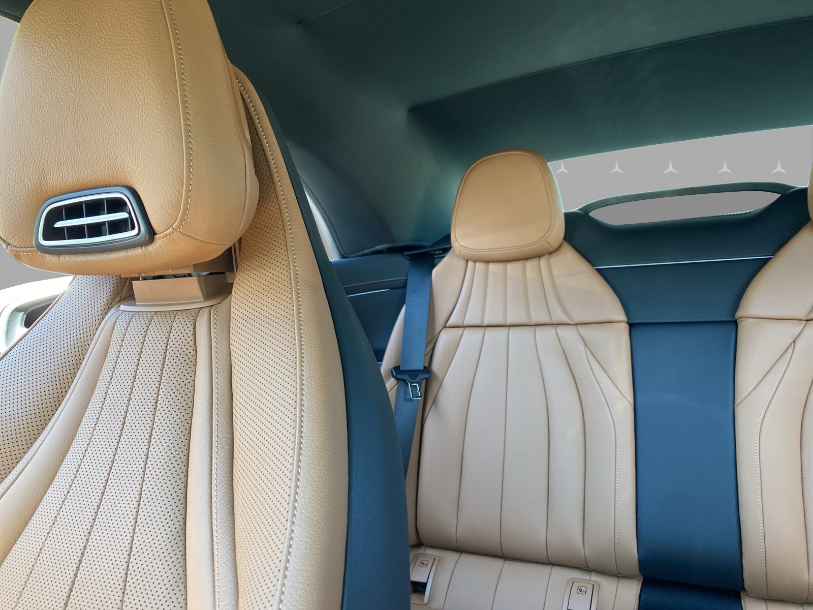 MERCEDES-BENZ CLE 200 Cabrio 4Matic 9G-Tronic-image-8