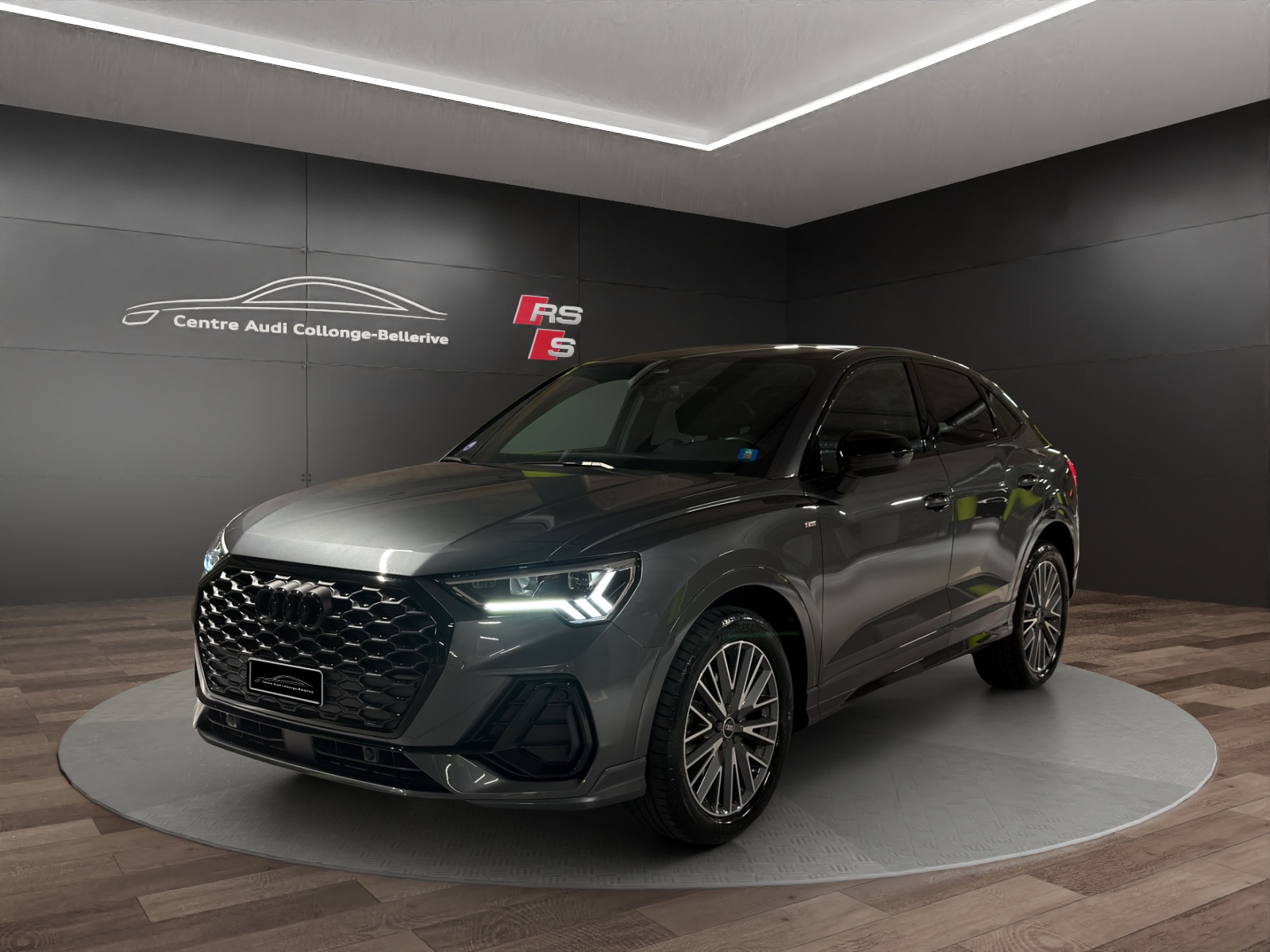 AUDI Q3 Sportback 35 TFSI S line Attraction S-tronic-image-0