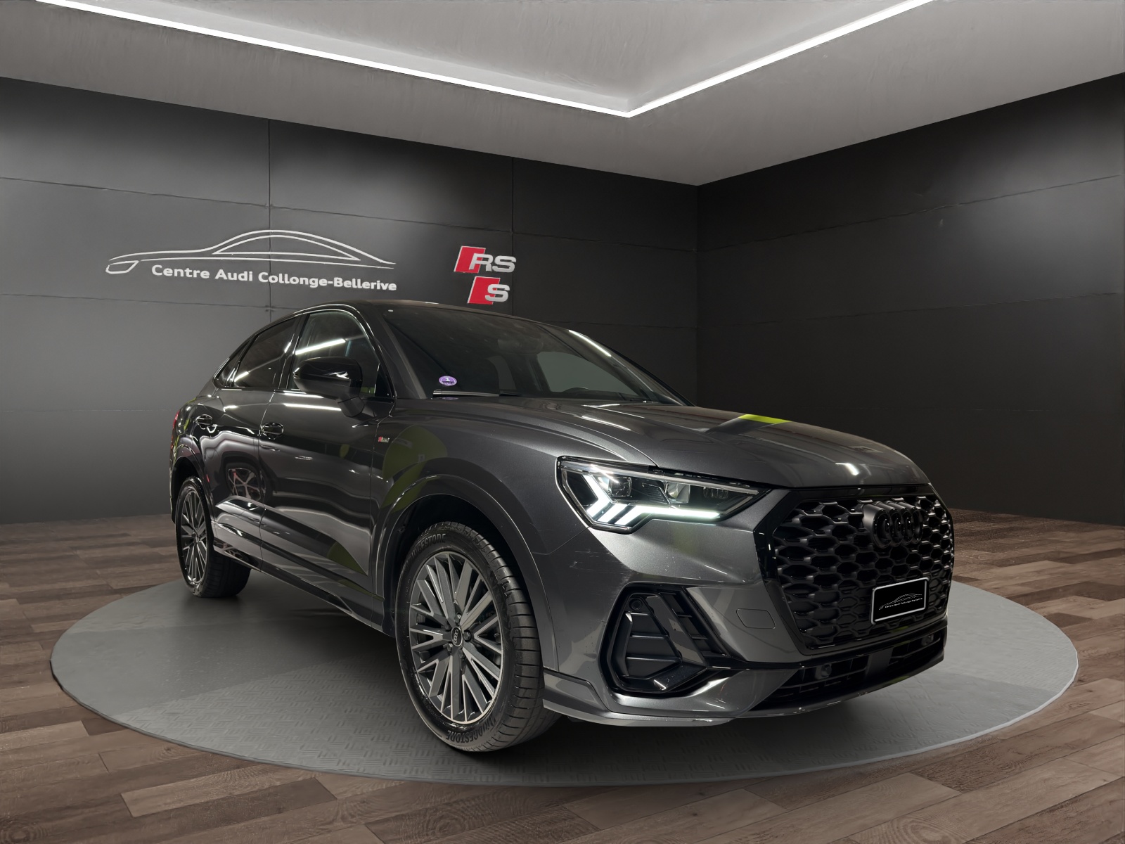 AUDI Q3 Sportback 35 TFSI S line Attraction S-tronic-image-5
