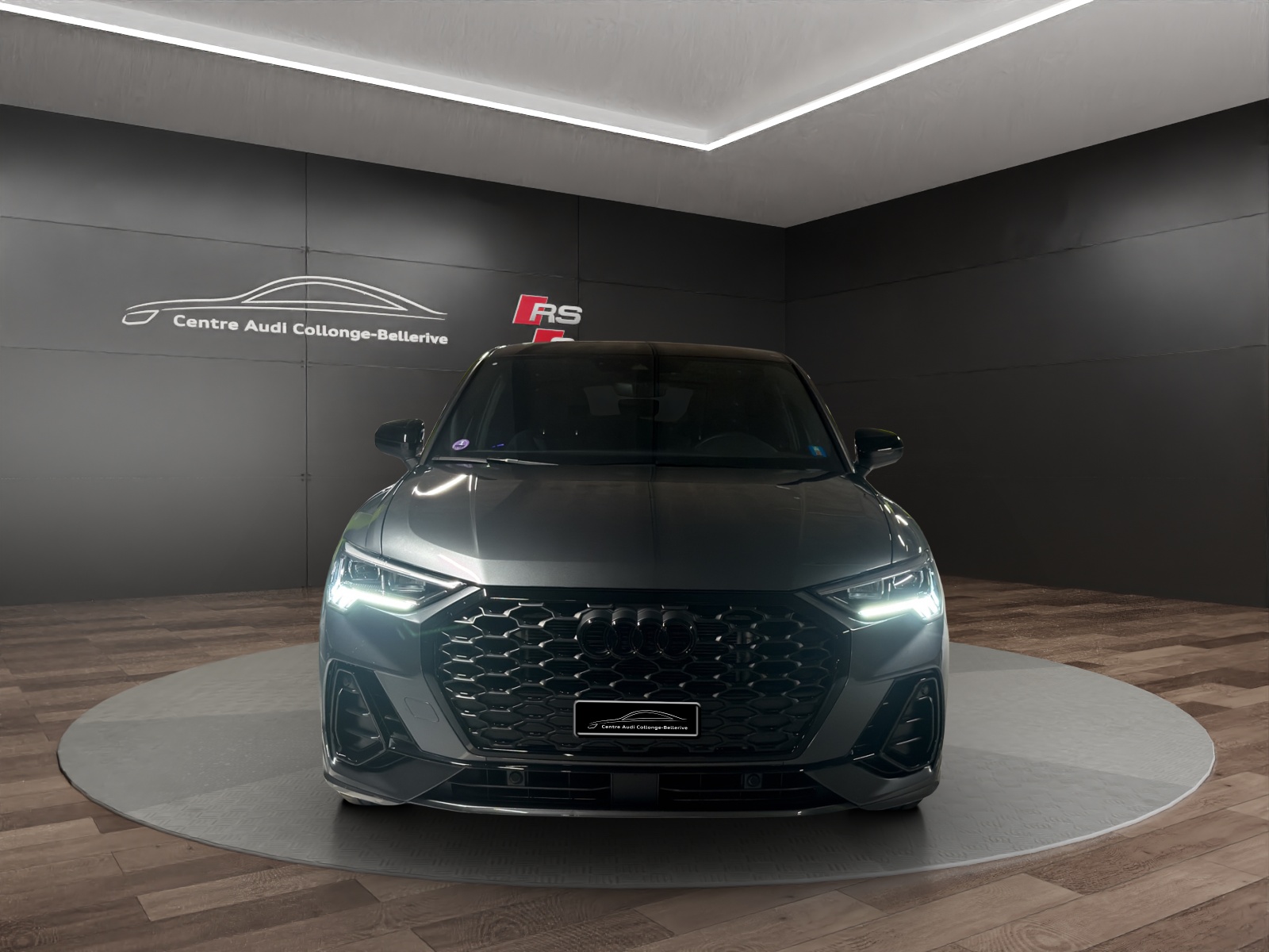 AUDI Q3 Sportback 35 TFSI S line Attraction S-tronic-image-1