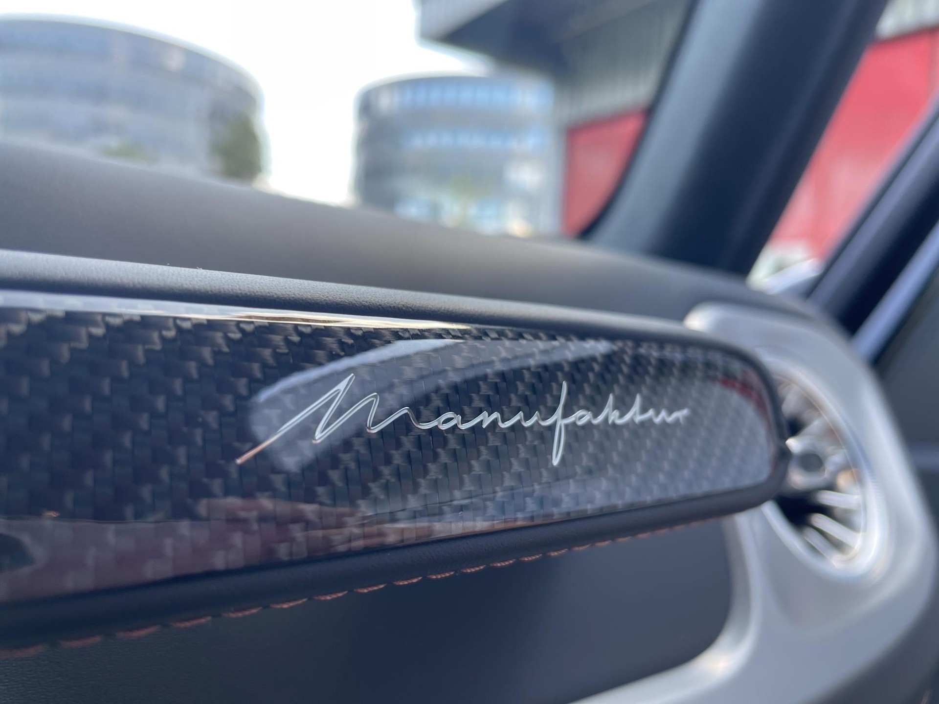 MERCEDES-BENZ G 63 AMG-image-21