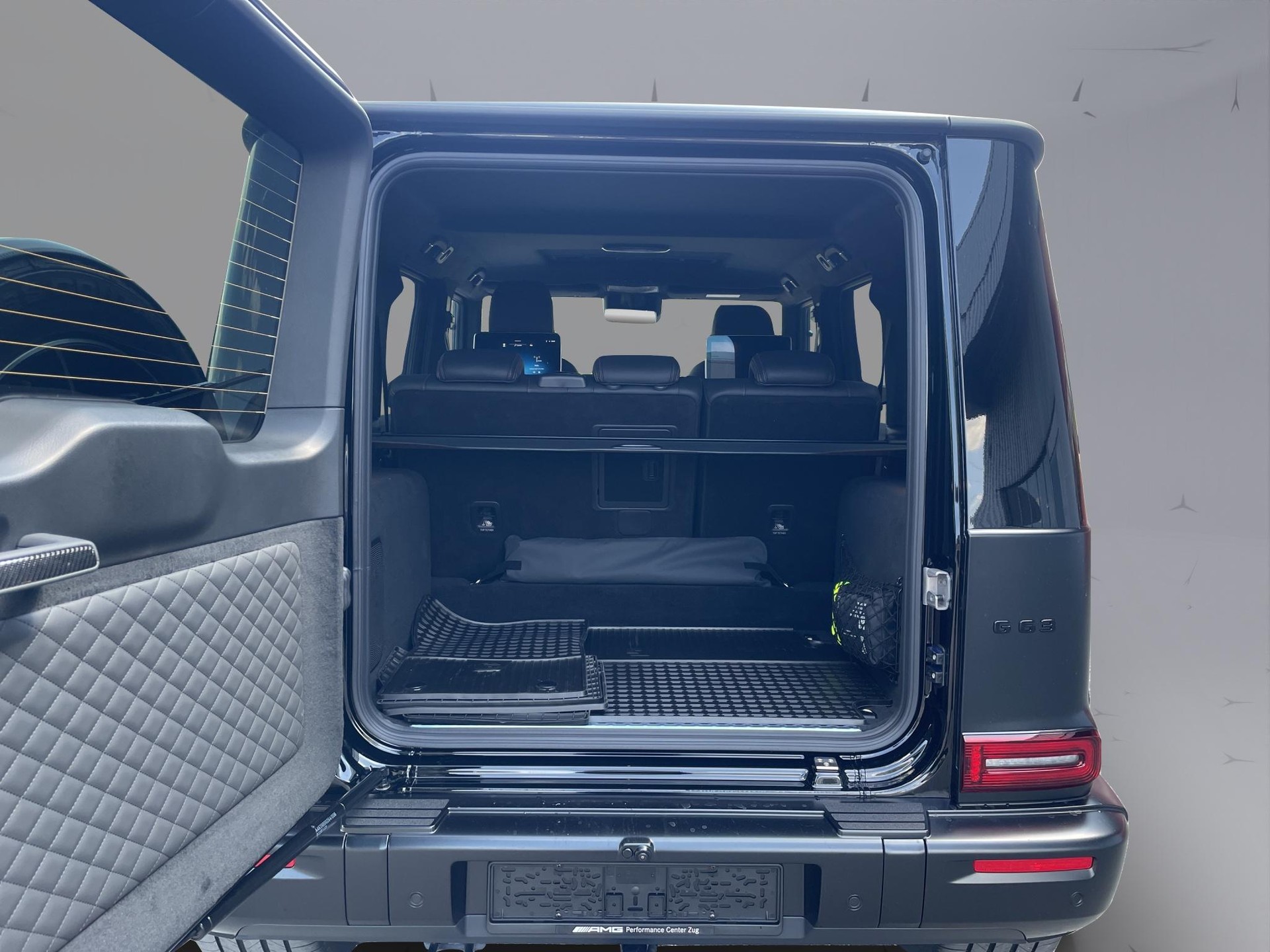MERCEDES-BENZ G 63 AMG-image-18
