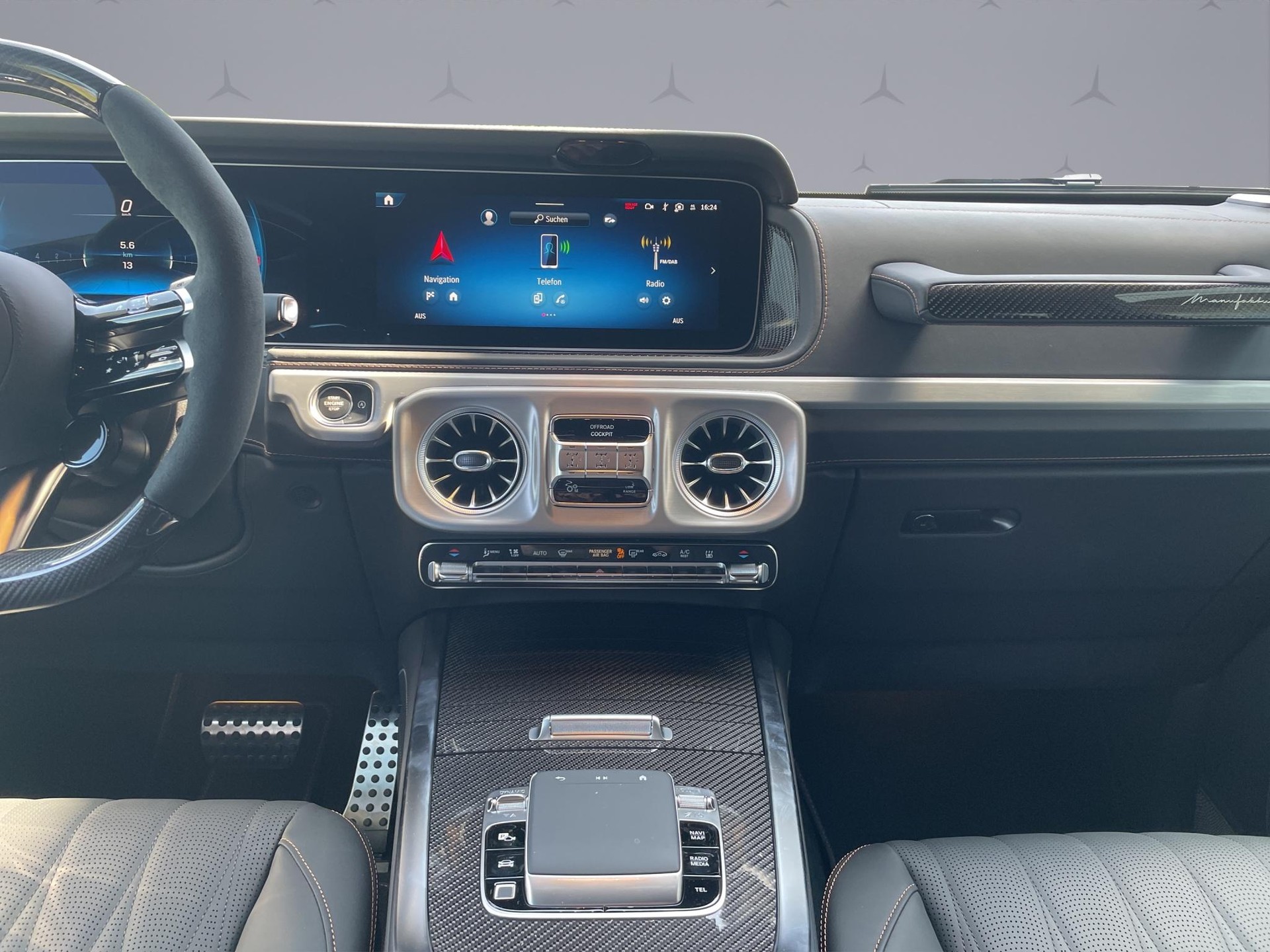 MERCEDES-BENZ G 63 AMG-image-14