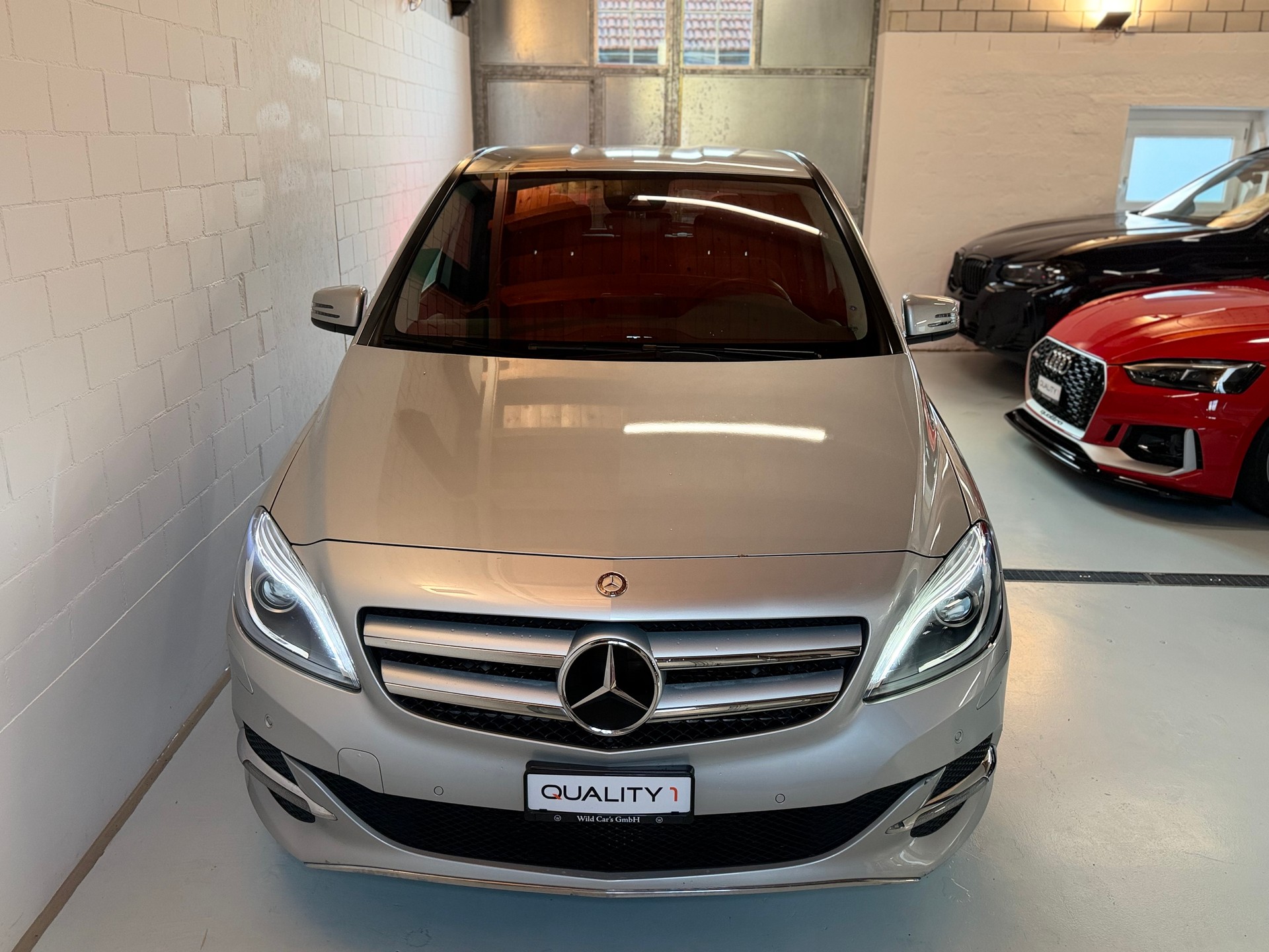 MERCEDES-BENZ B Electric Drive-image-2