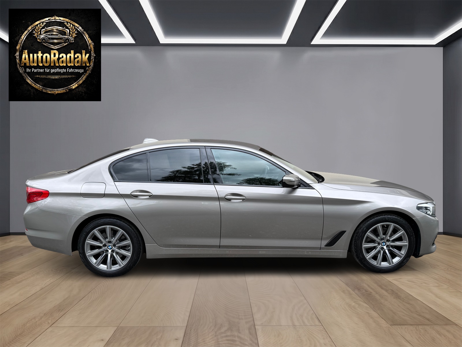 BMW 520d xDrive Sport Line Steptronic-showroom-element-3