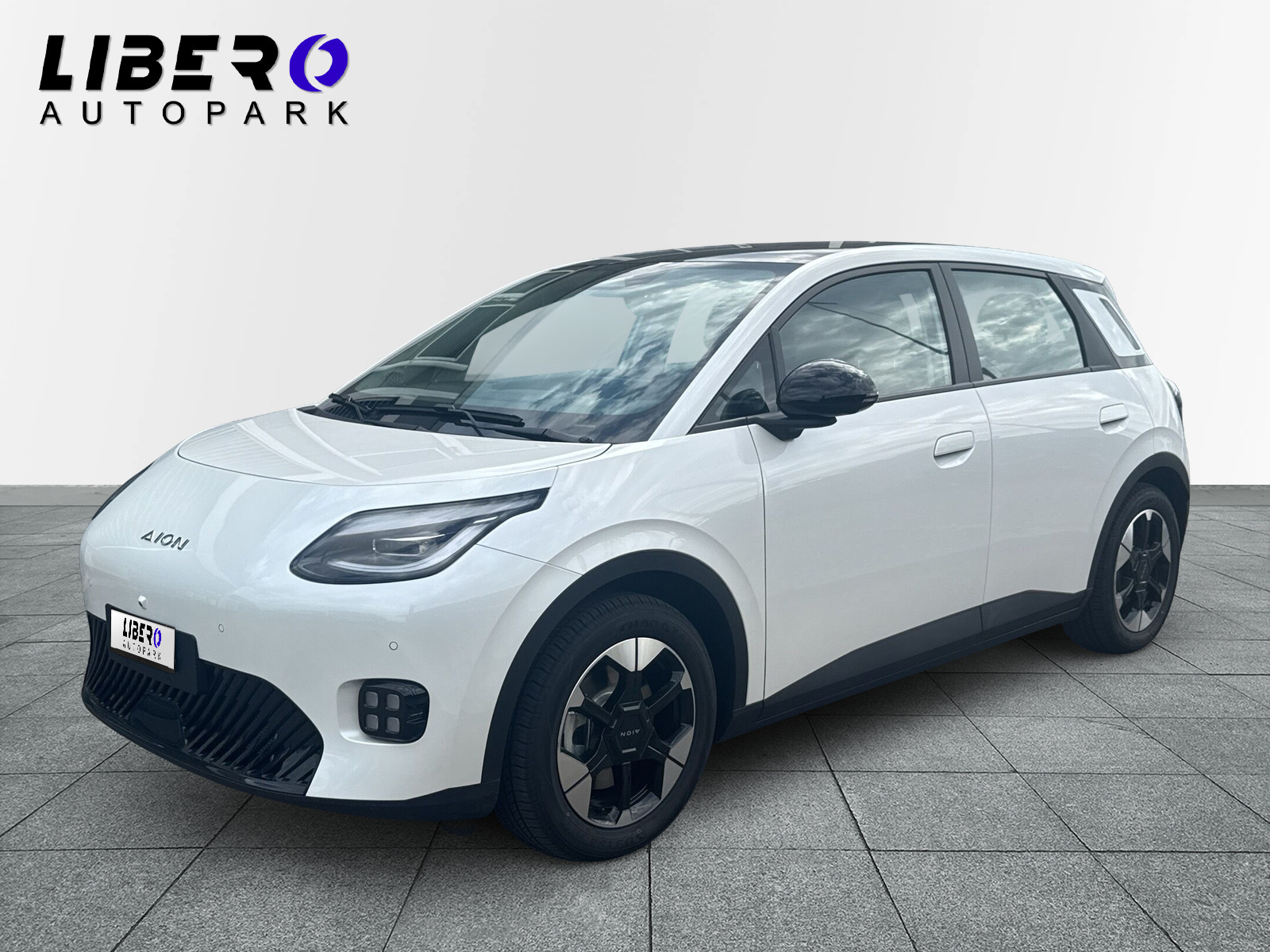 GAC AION UT-image-0
