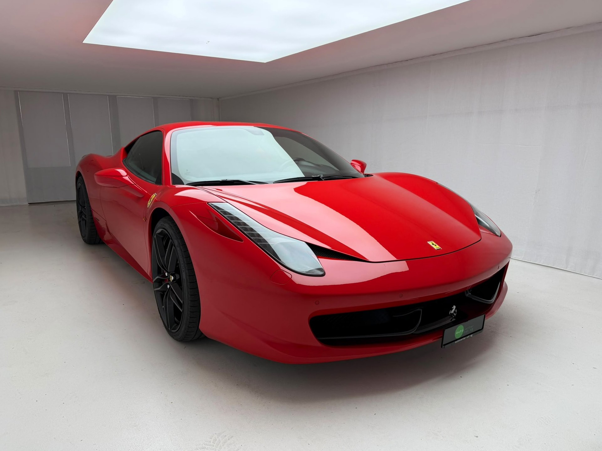 FERRARI 458 Italia 4.5 V8-image-0