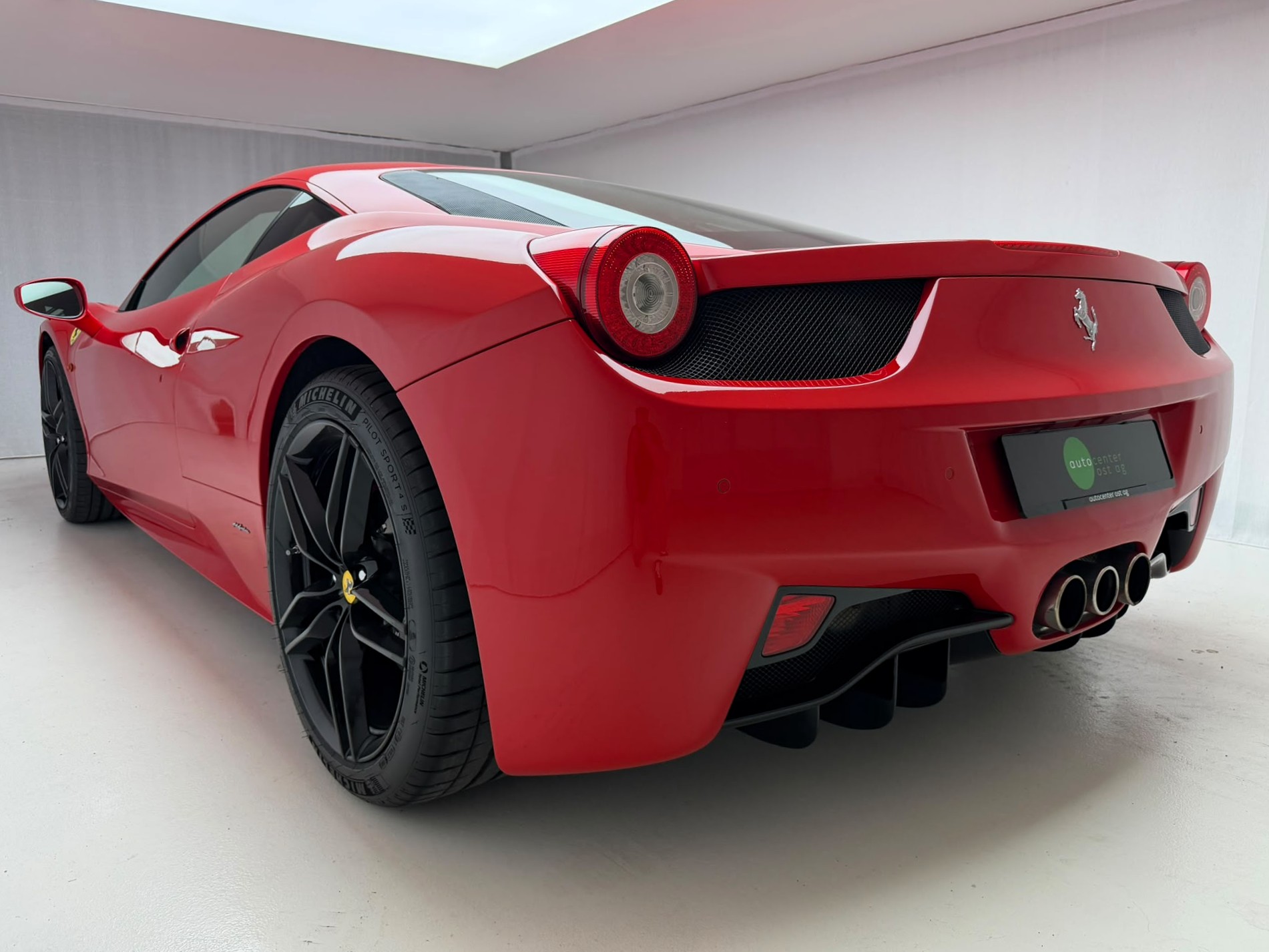 FERRARI 458 Italia 4.5 V8-image-7